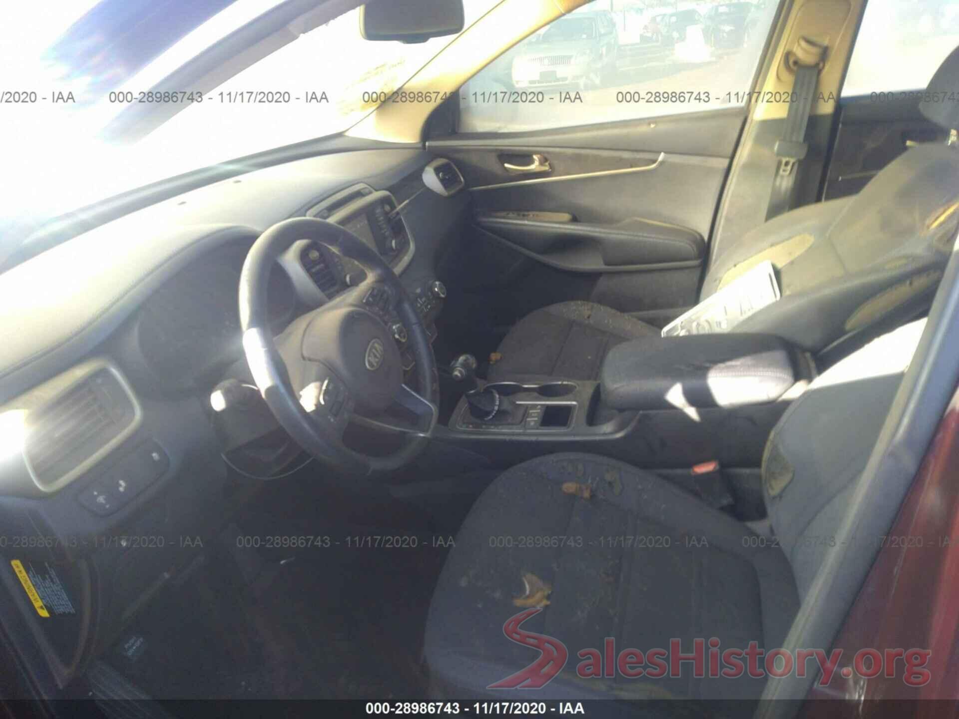 5XYPGDA57HG235464 2017 KIA SORENTO