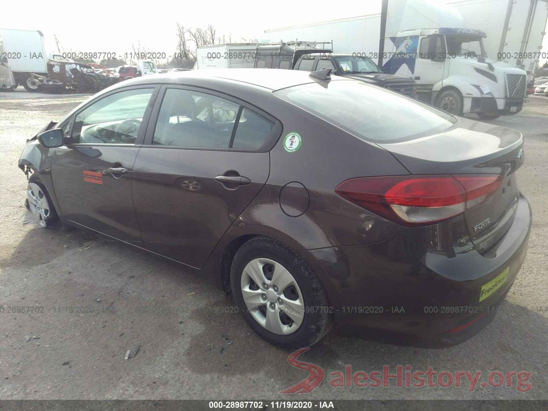 3KPFL4A75JE201888 2018 KIA FORTE