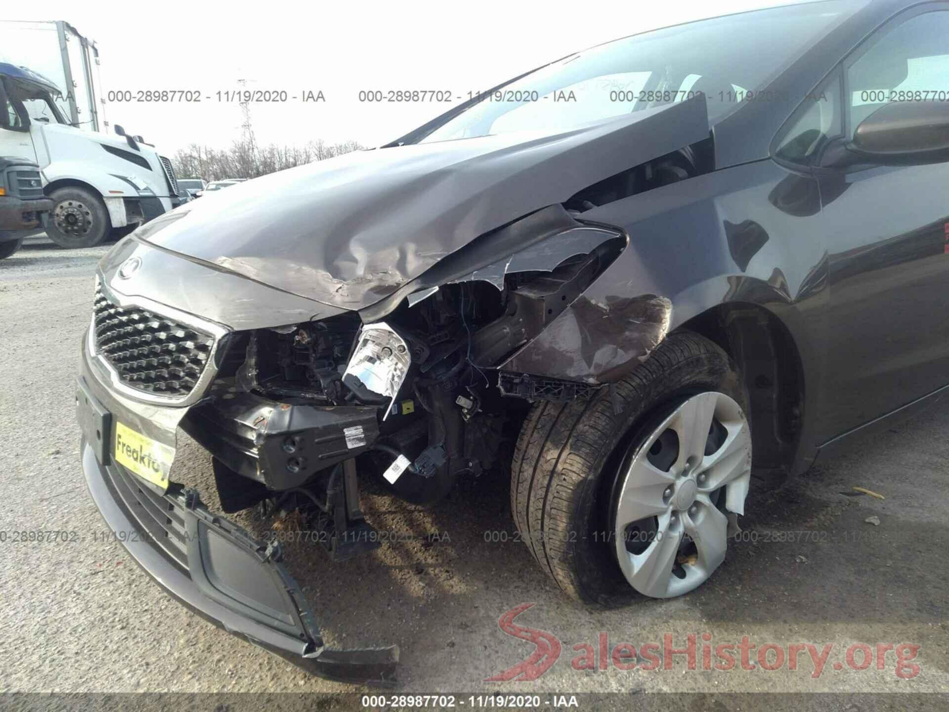 3KPFL4A75JE201888 2018 KIA FORTE