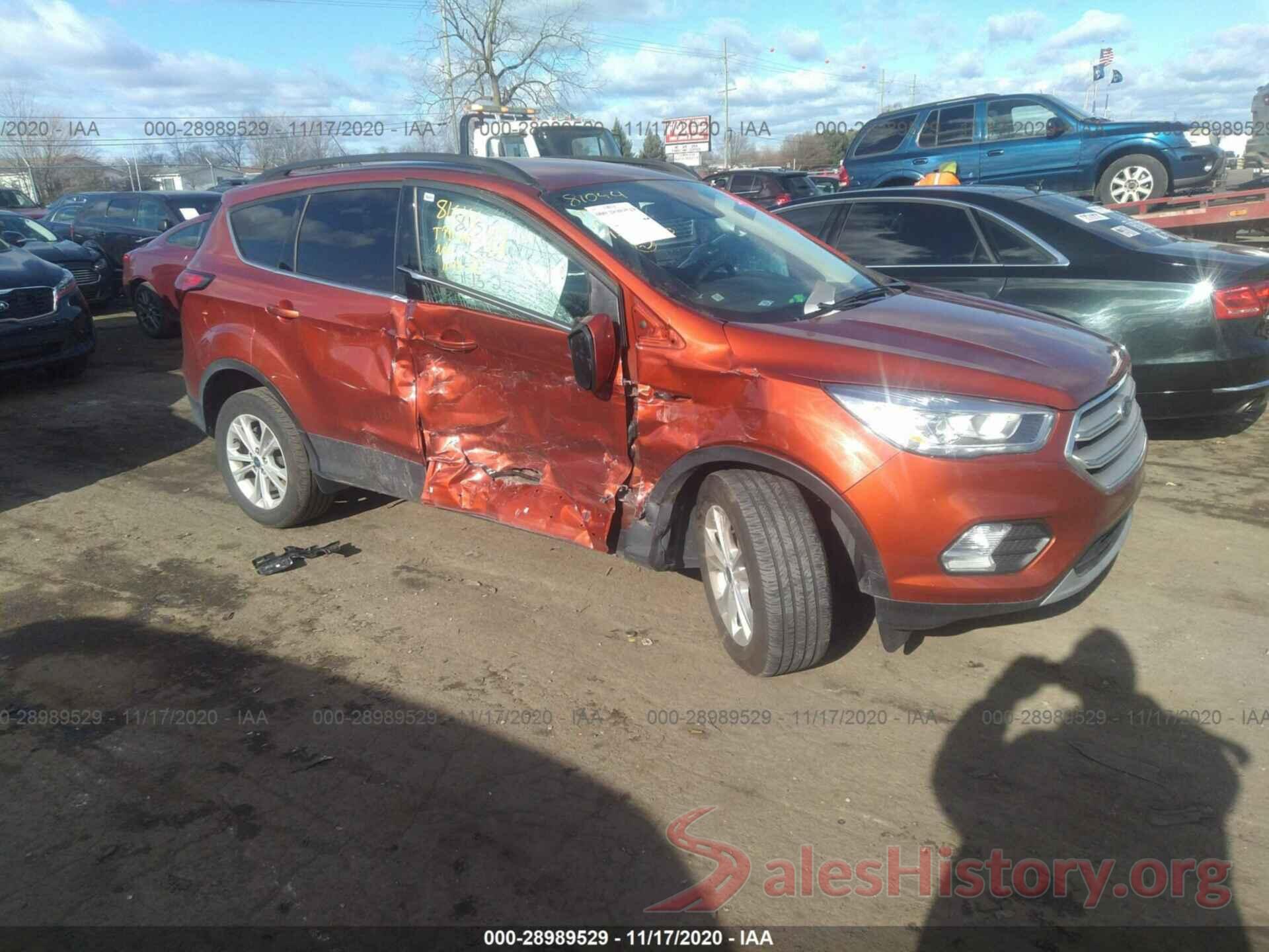 1FMCU9HD6KUA40166 2019 FORD ESCAPE