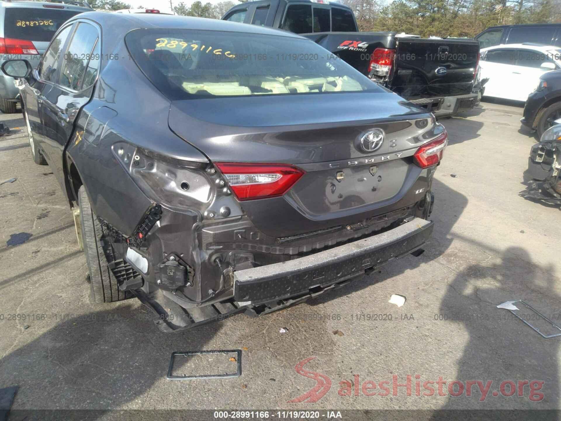 4T1B11HKXJU079569 2018 TOYOTA CAMRY