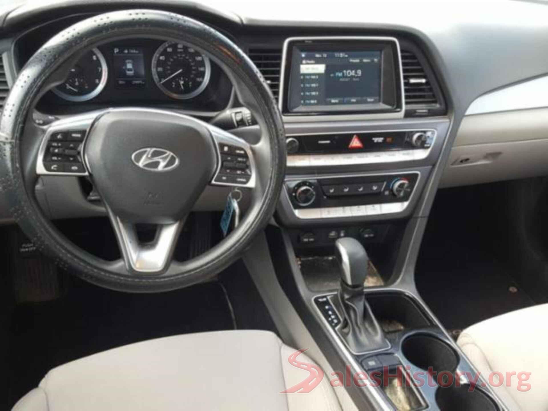 5NPE24AF4JH665126 2018 HYUNDAI SONATA