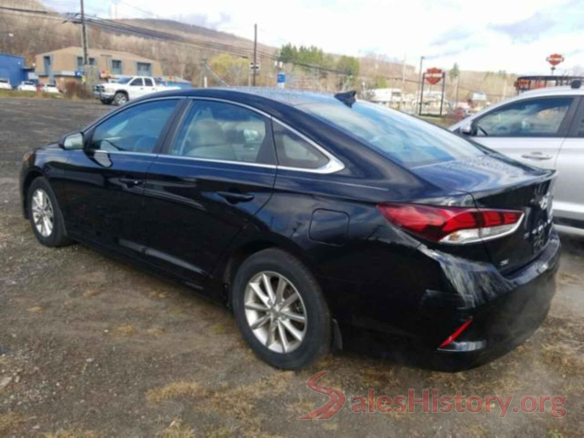 5NPE24AF5JH650599 2018 HYUNDAI SONATA