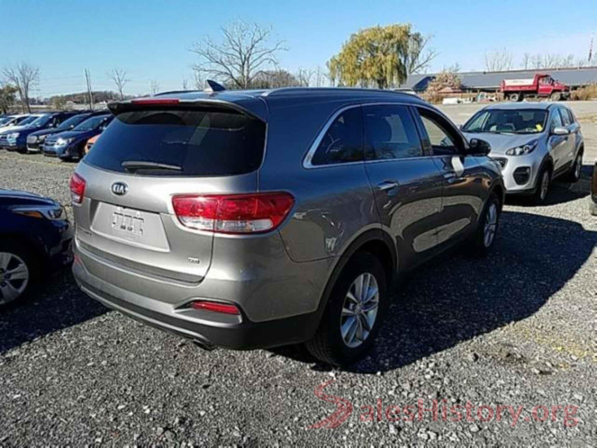 5XYPG4A38JG344049 2018 KIA SORENTO