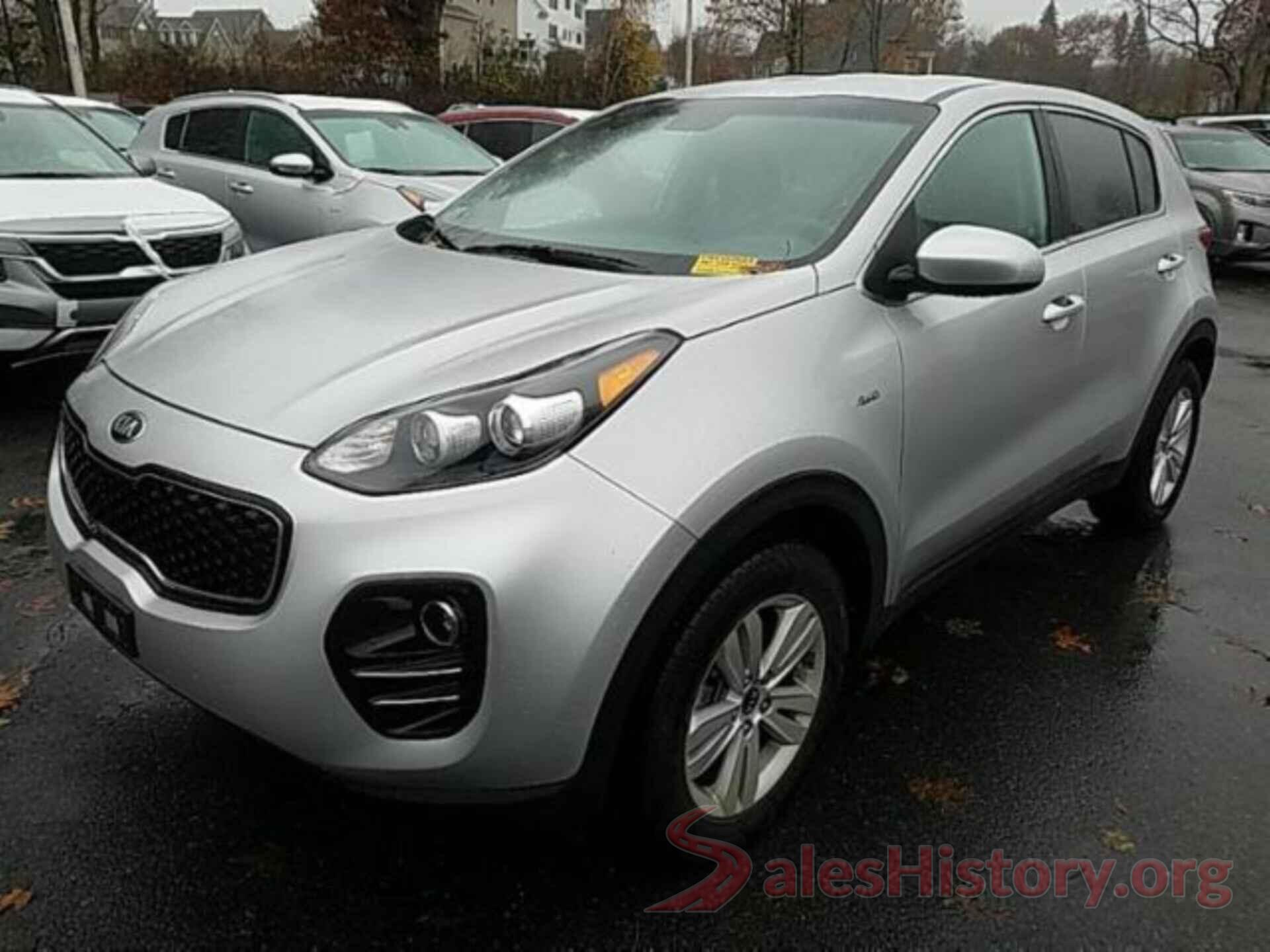 KNDPMCAC5J7426157 2018 KIA SPORTAGE