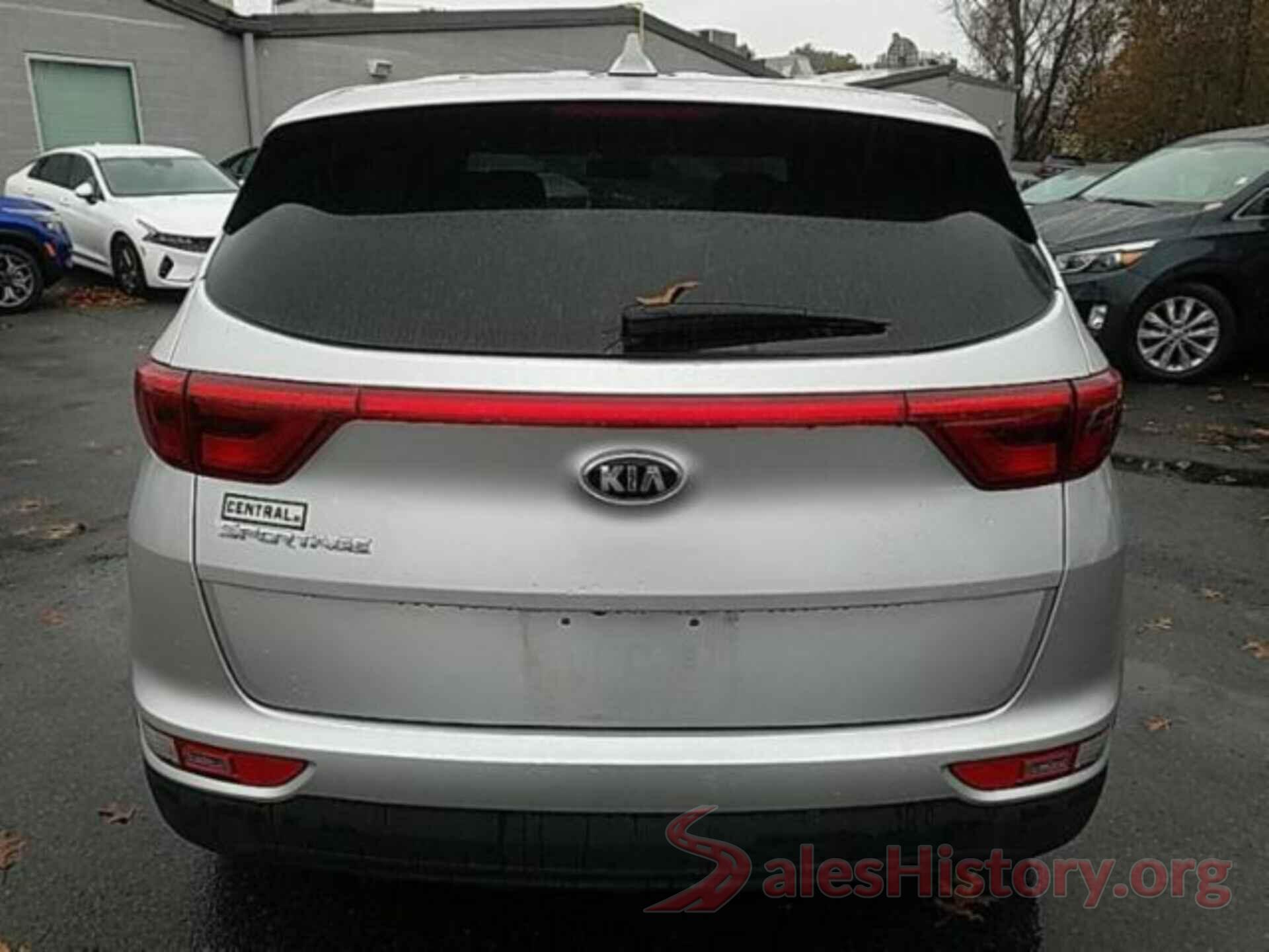 KNDPMCAC5J7426157 2018 KIA SPORTAGE