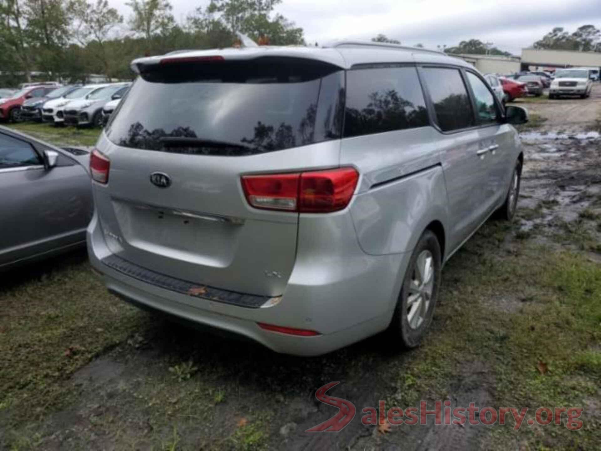 KNDMB5C18J6355610 2018 KIA SEDONA