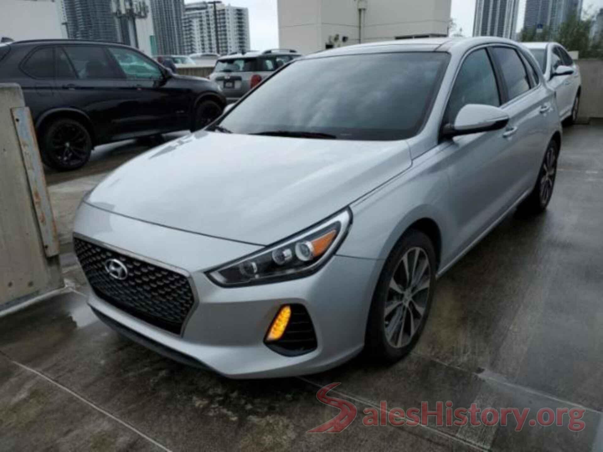 KMHH35LE8JU040024 2018 HYUNDAI ELANTRA GT