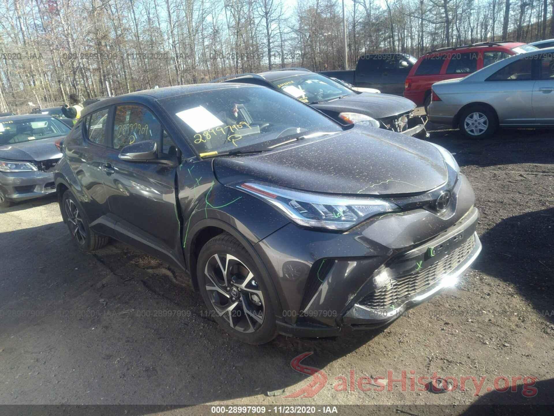 NMTKHMBXXLR115062 2020 TOYOTA C-HR