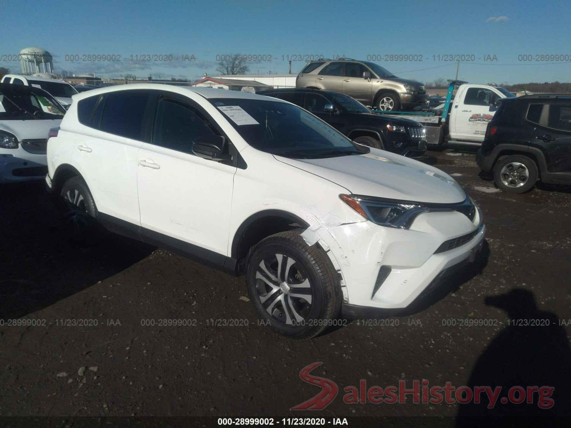 JTMBFREV6JJ736775 2018 TOYOTA RAV4