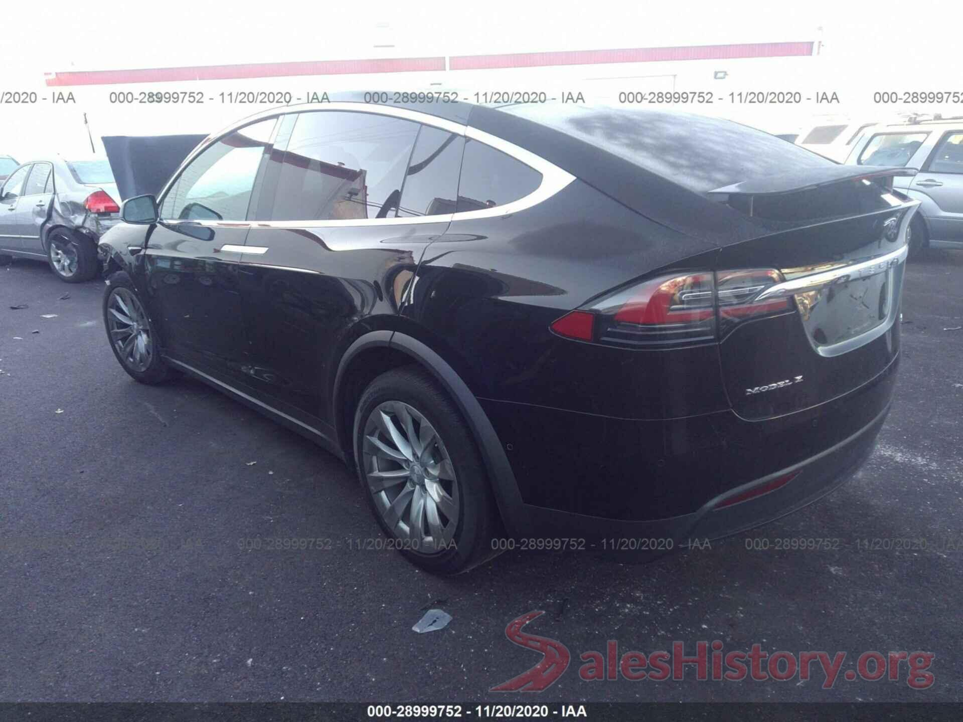 5YJXCAE27JF111170 2018 TESLA MODEL X