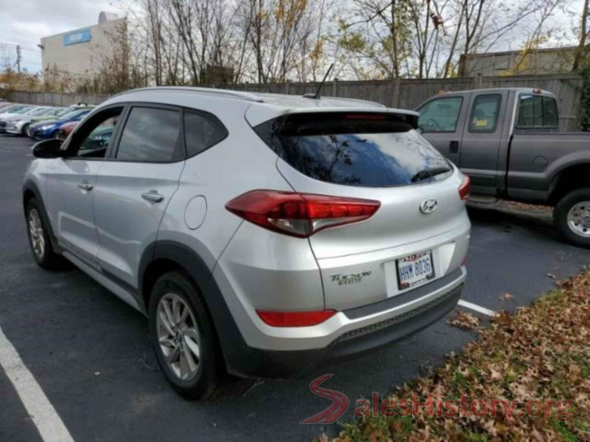 KM8J3CA48HU484322 2017 HYUNDAI TUCSON