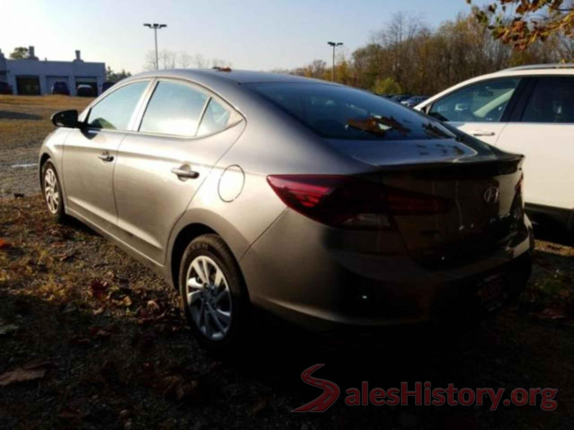 5NPD74LF7KH450092 2019 HYUNDAI ELANTRA