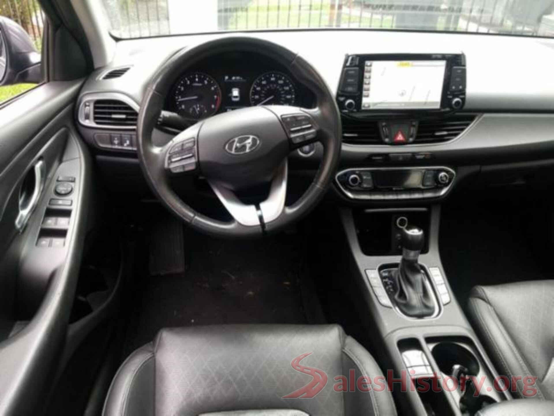 KMHH35LE0JU008877 2018 HYUNDAI ELANTRA GT