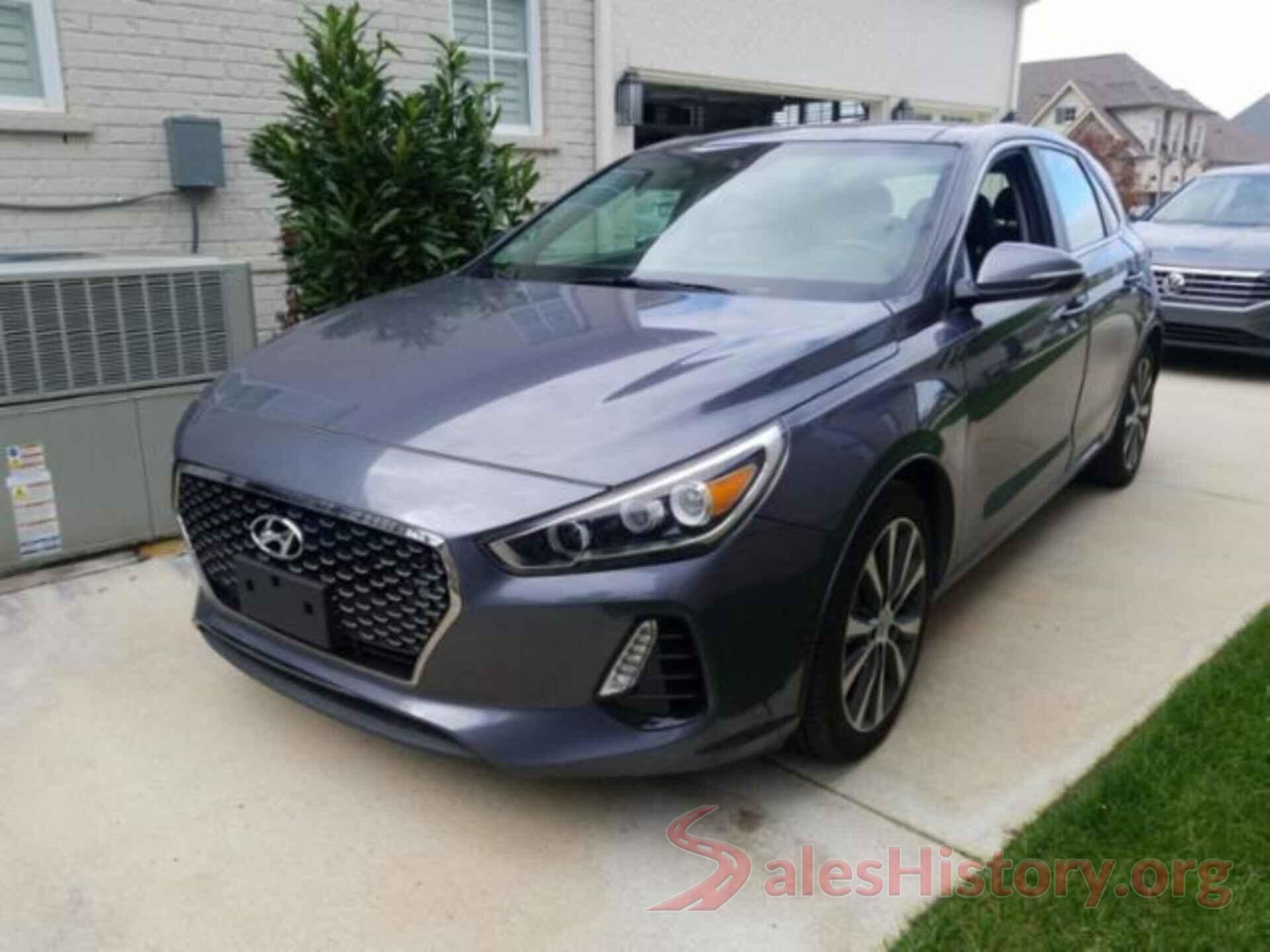 KMHH35LE0JU008877 2018 HYUNDAI ELANTRA GT