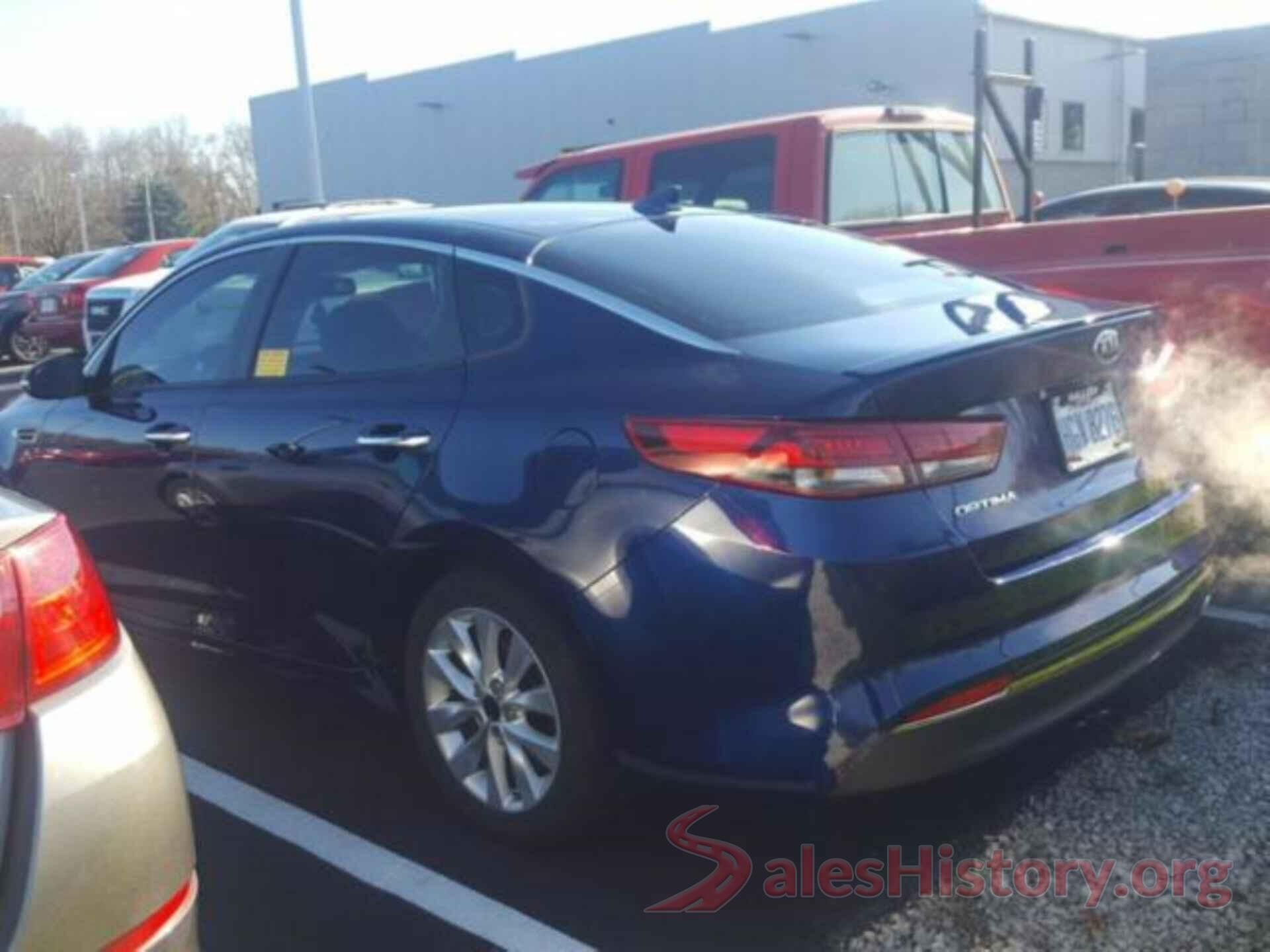 5XXGT4L3XJG191896 2018 KIA OPTIMA