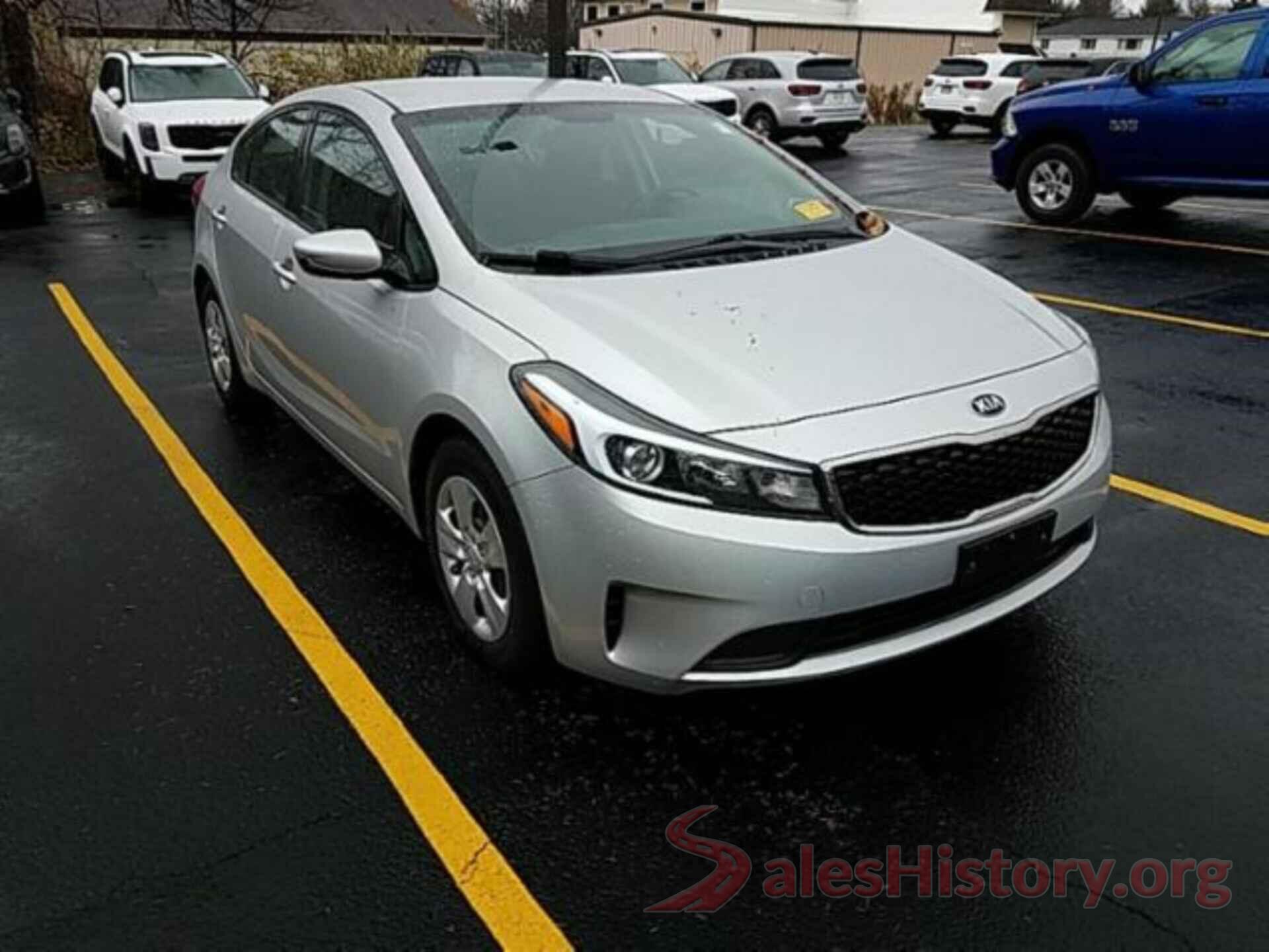 3KPFK4A71HE104054 2017 KIA FORTE