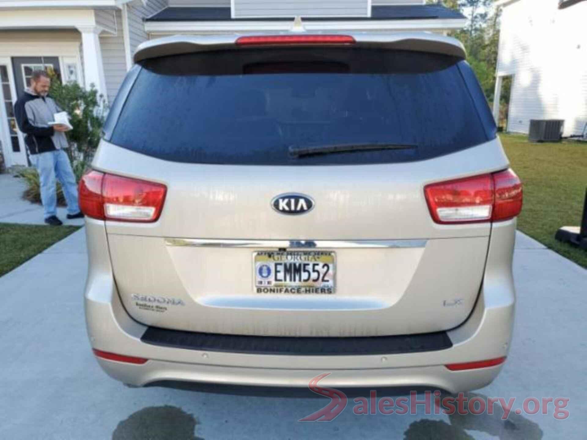 KNDMB5C17G6211443 2016 KIA SEDONA