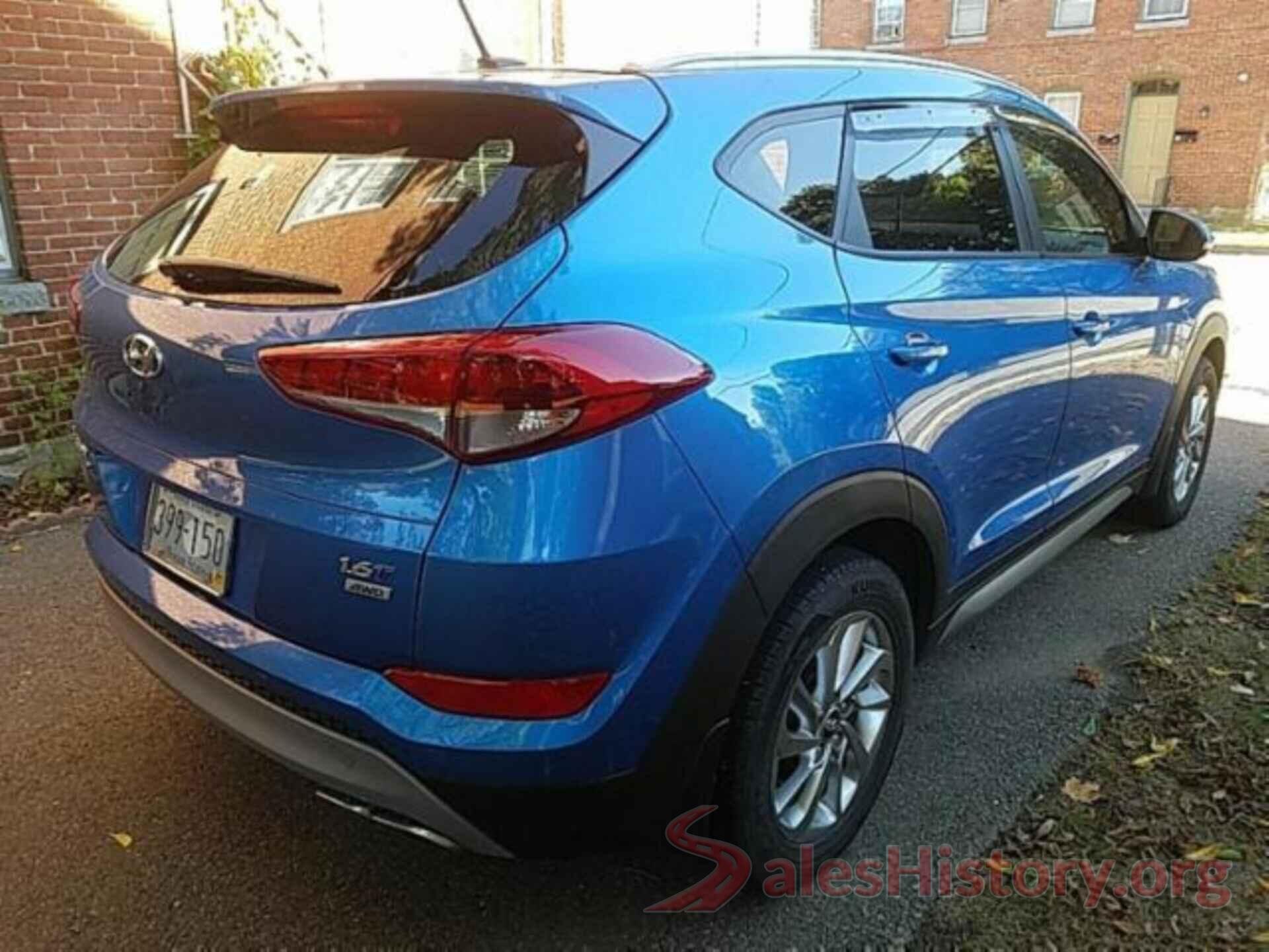 KM8J3CA23HU313427 2017 HYUNDAI TUCSON