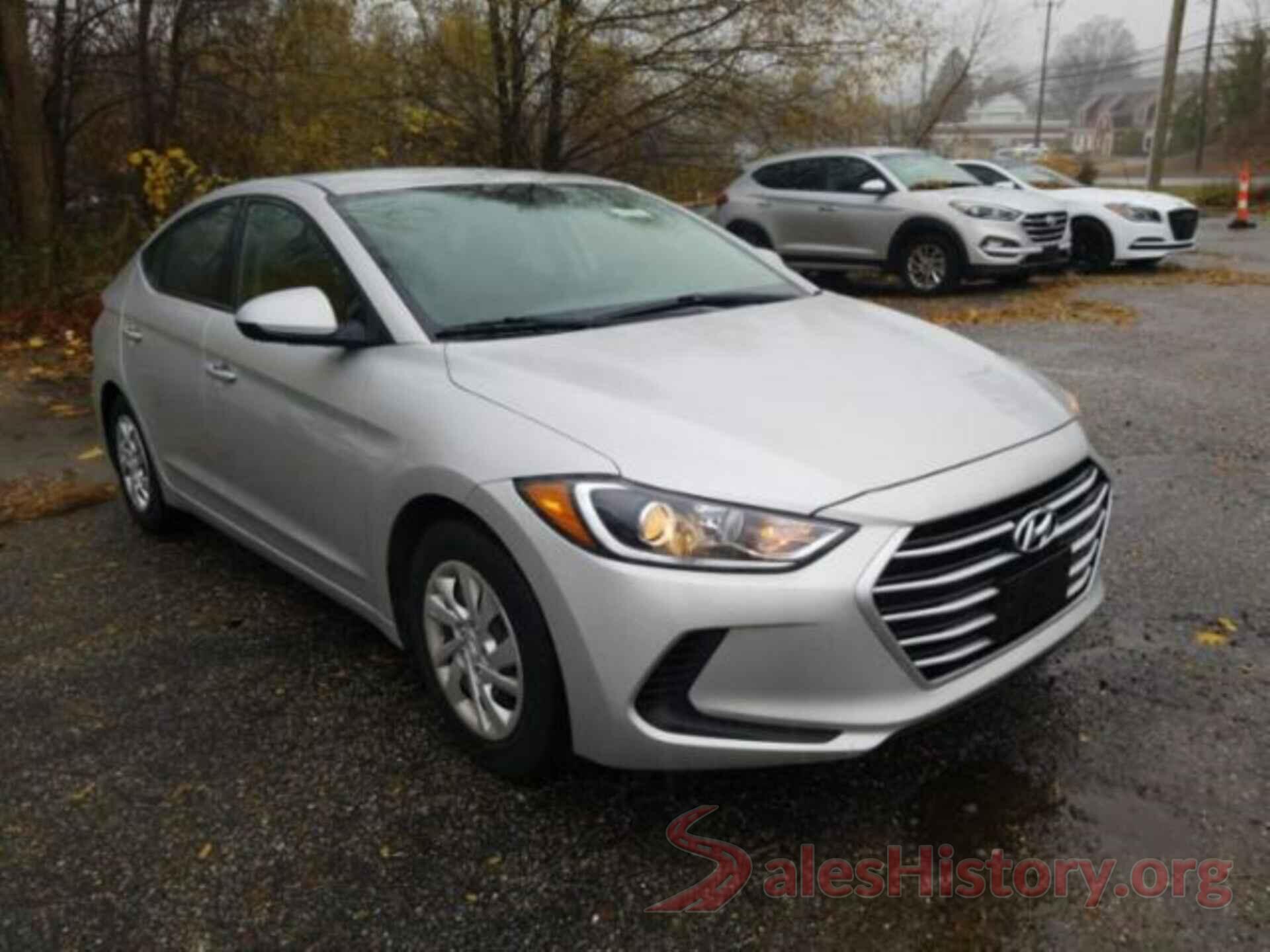 5NPD74LF7JH285921 2018 HYUNDAI ELANTRA