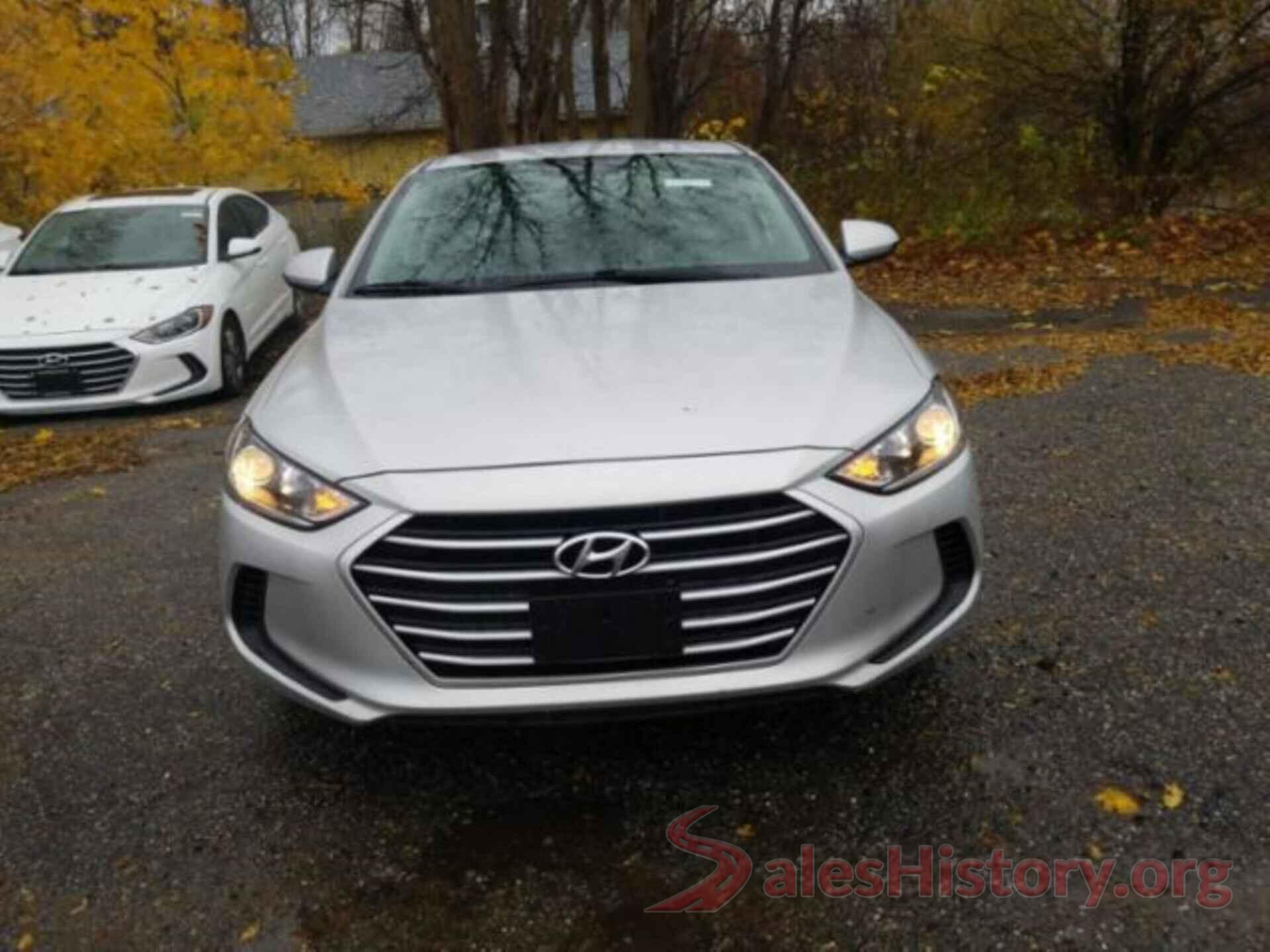 5NPD74LF7JH285921 2018 HYUNDAI ELANTRA