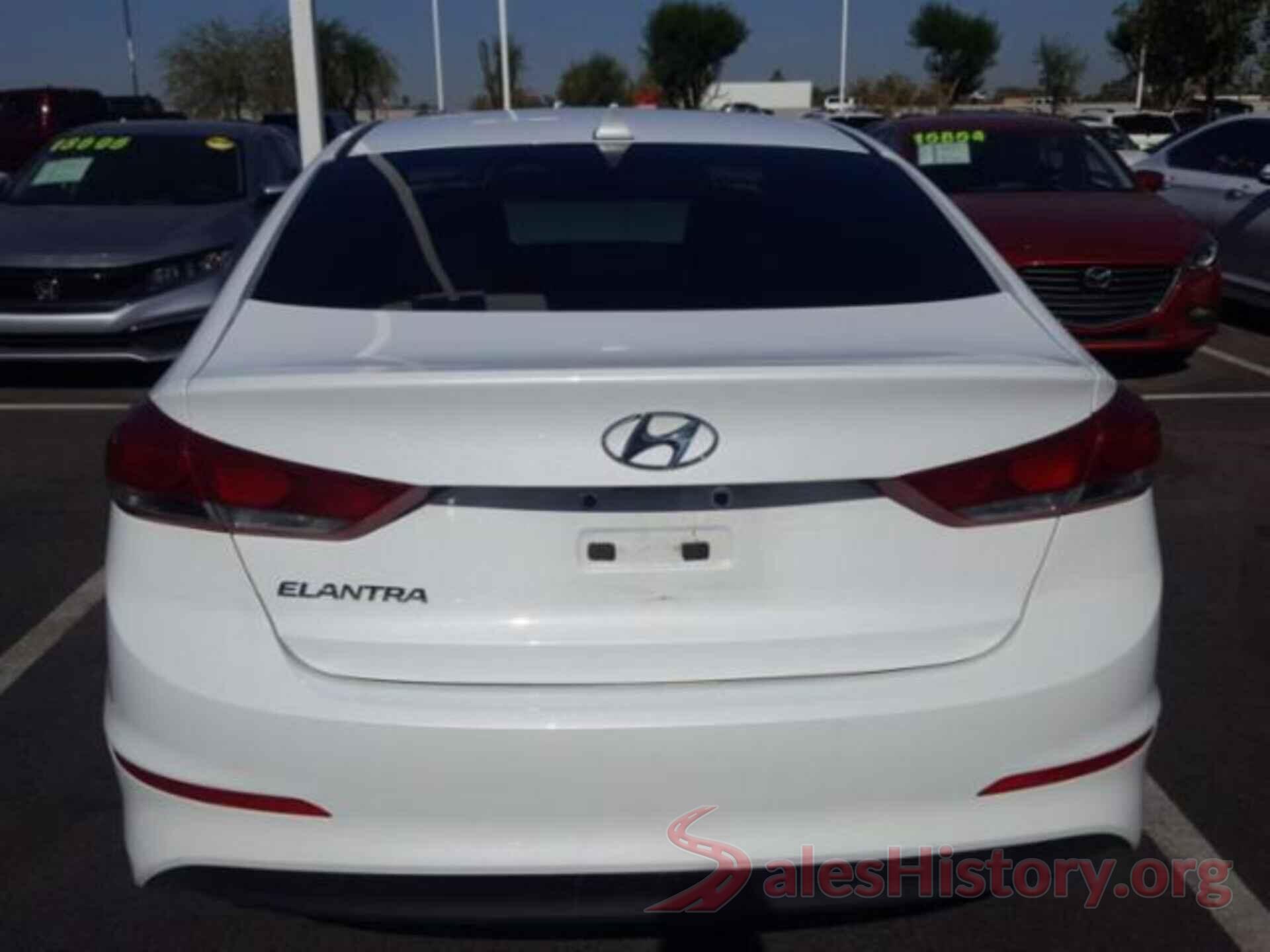 5NPD84LF3HH137823 2017 HYUNDAI ELANTRA