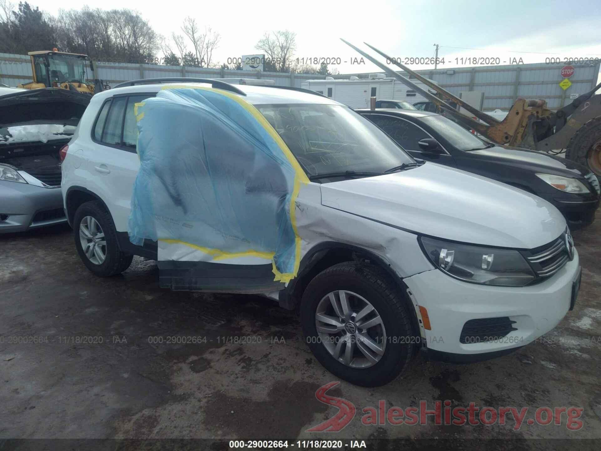 WVGBV7AX6HK000918 2017 VOLKSWAGEN TIGUAN