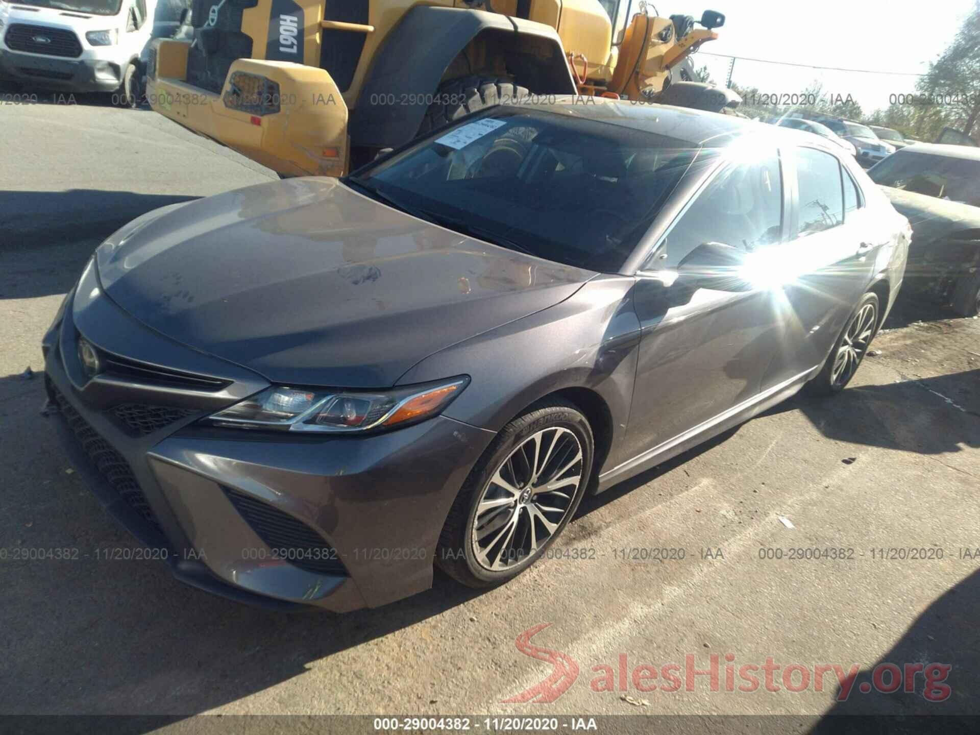 4T1B11HK7KU768082 2019 TOYOTA CAMRY