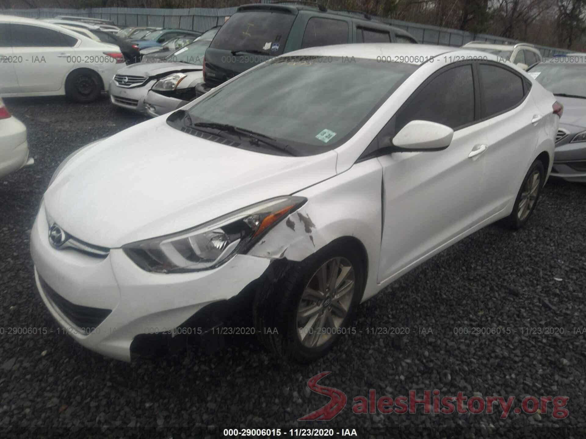 5NPDH4AE2GH775652 2016 HYUNDAI ELANTRA