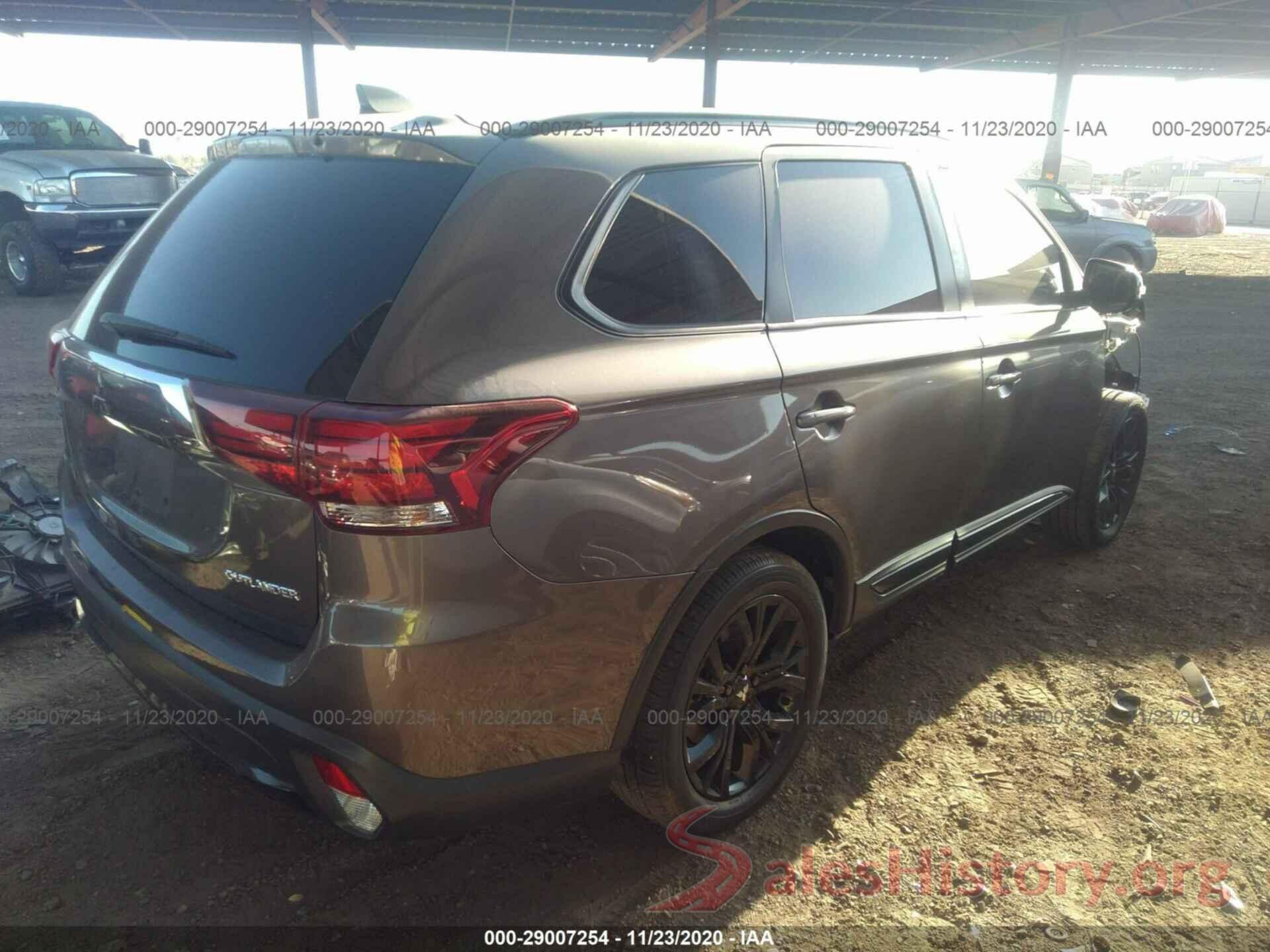 JA4AD3A38JZ028395 2018 MITSUBISHI OUTLANDER