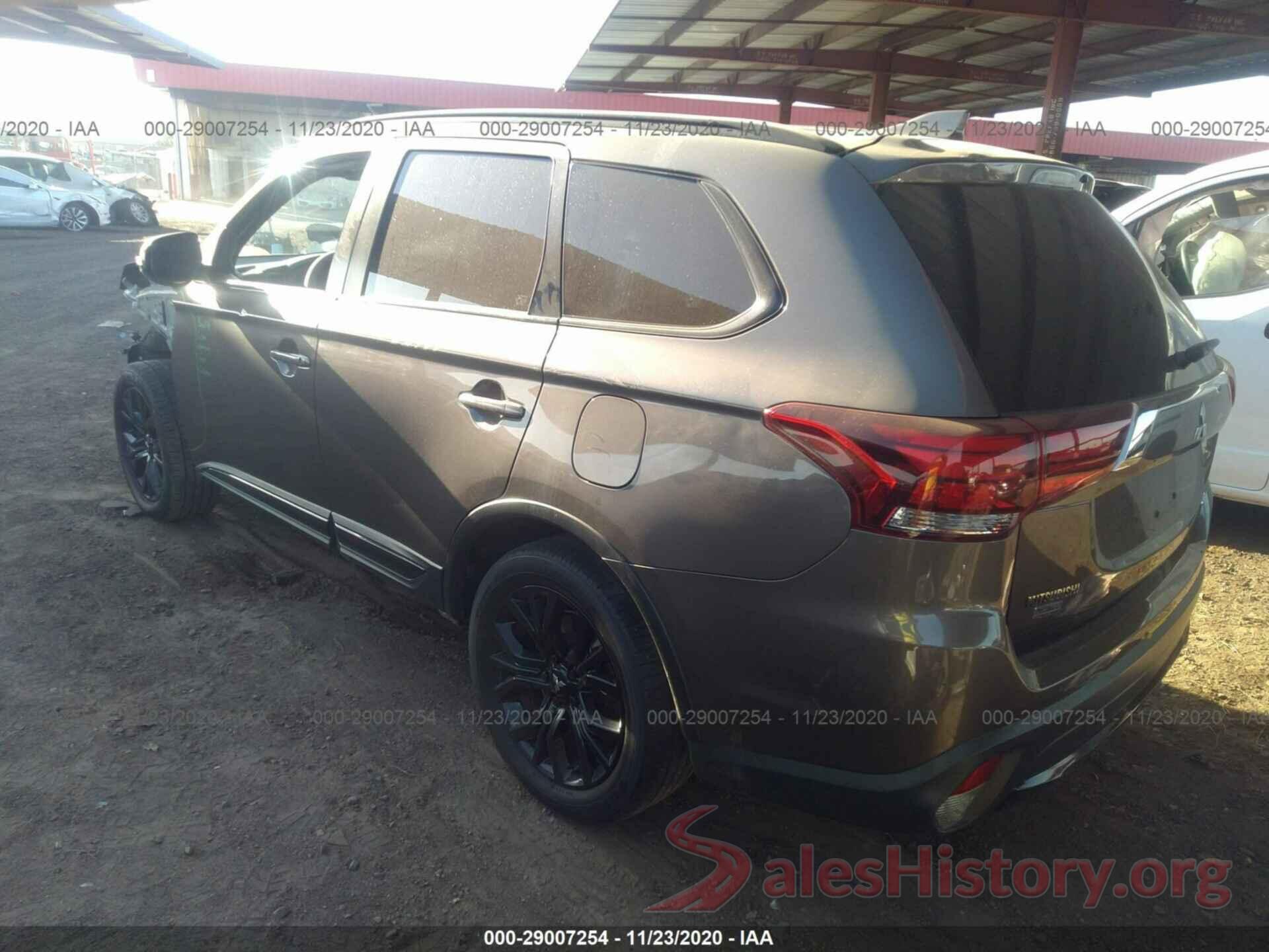 JA4AD3A38JZ028395 2018 MITSUBISHI OUTLANDER