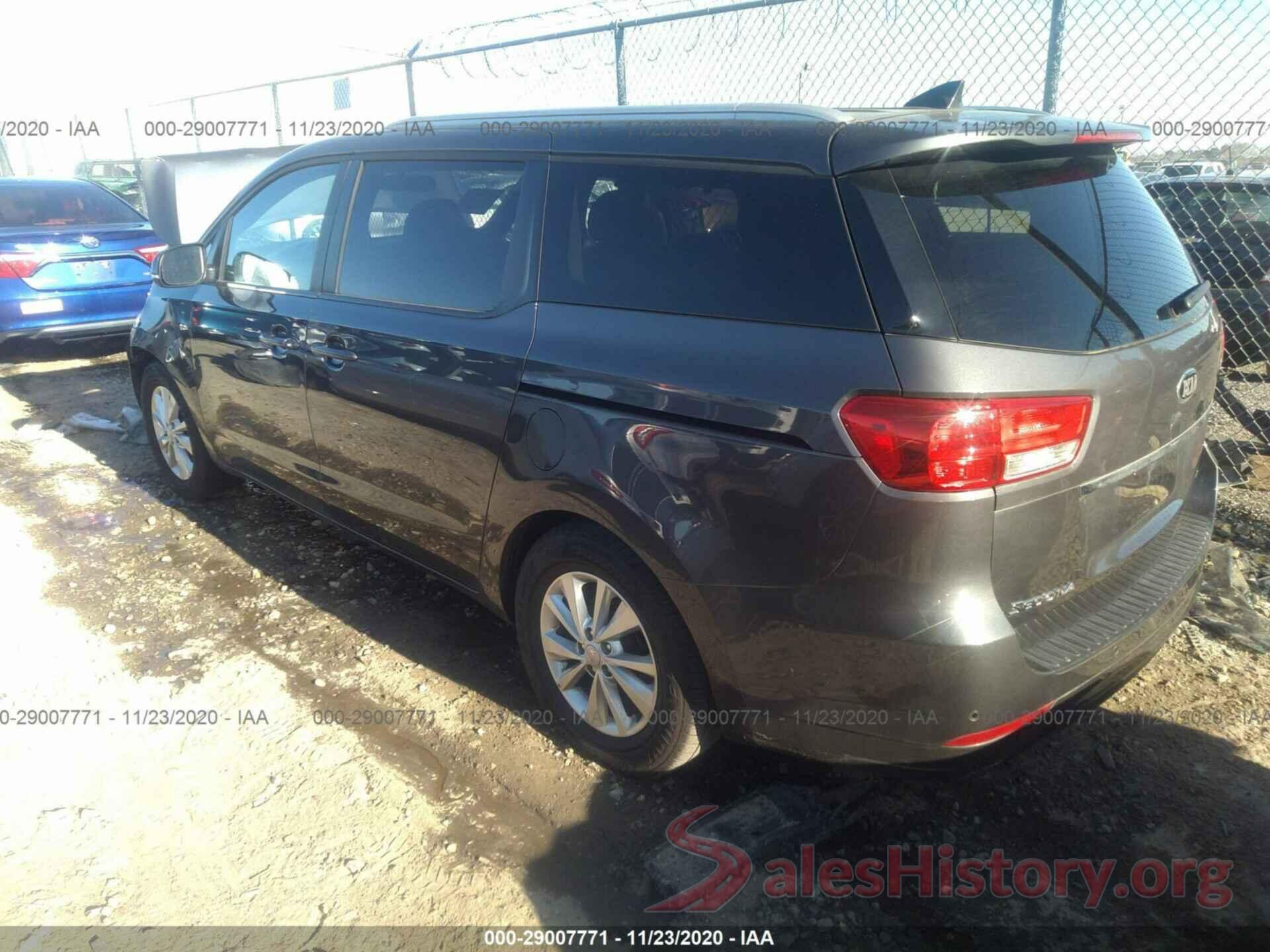 KNDMB5C10H6305956 2017 KIA SEDONA