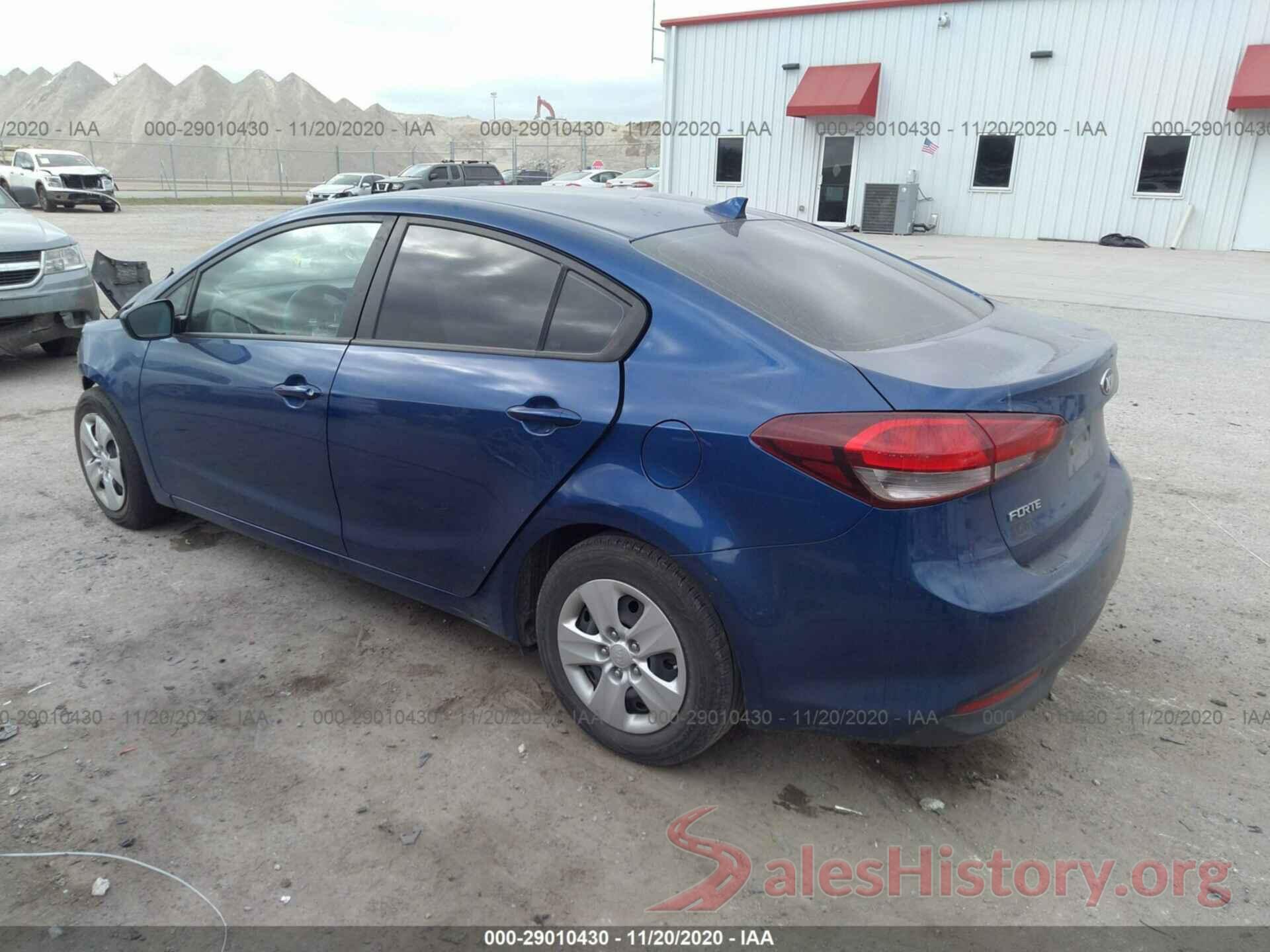 3KPFK4A77HE064689 2017 KIA FORTE