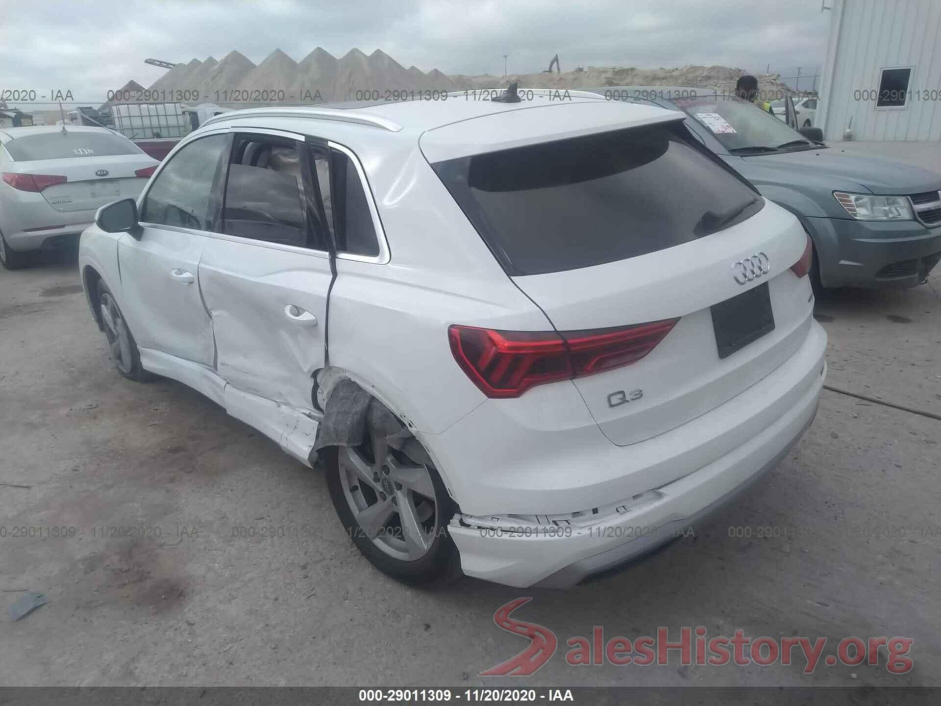 WA1AECF36K1078914 2019 AUDI Q3