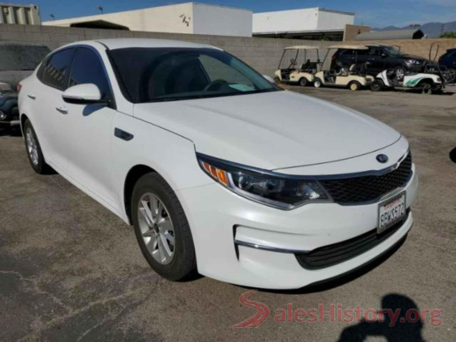 5XXGT4L34JG220535 2018 KIA OPTIMA