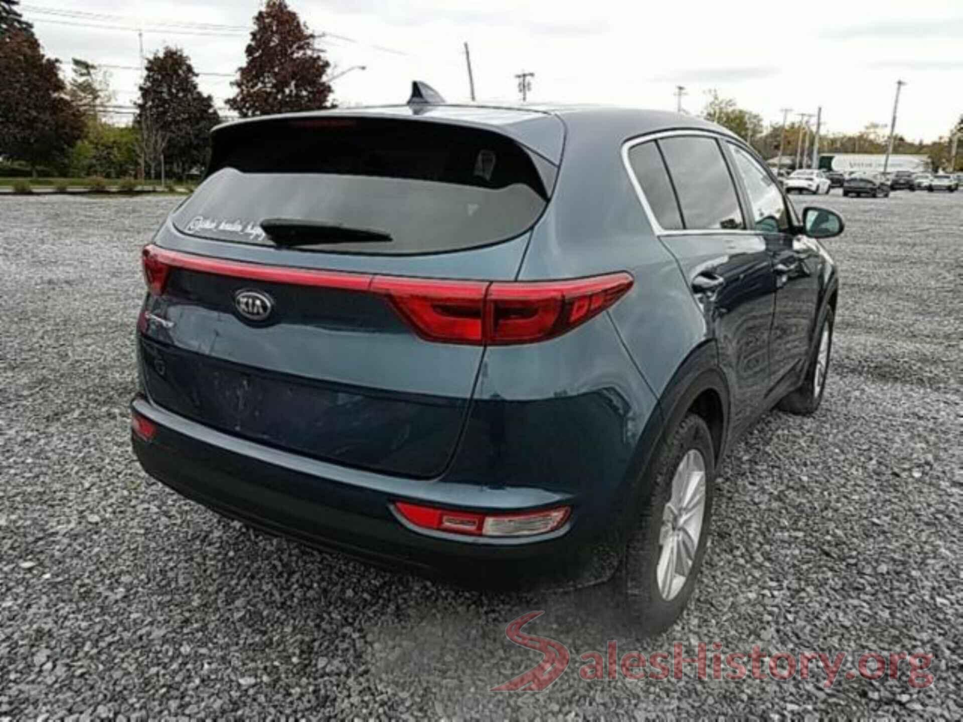 KNDPMCAC4J7402321 2018 KIA SPORTAGE