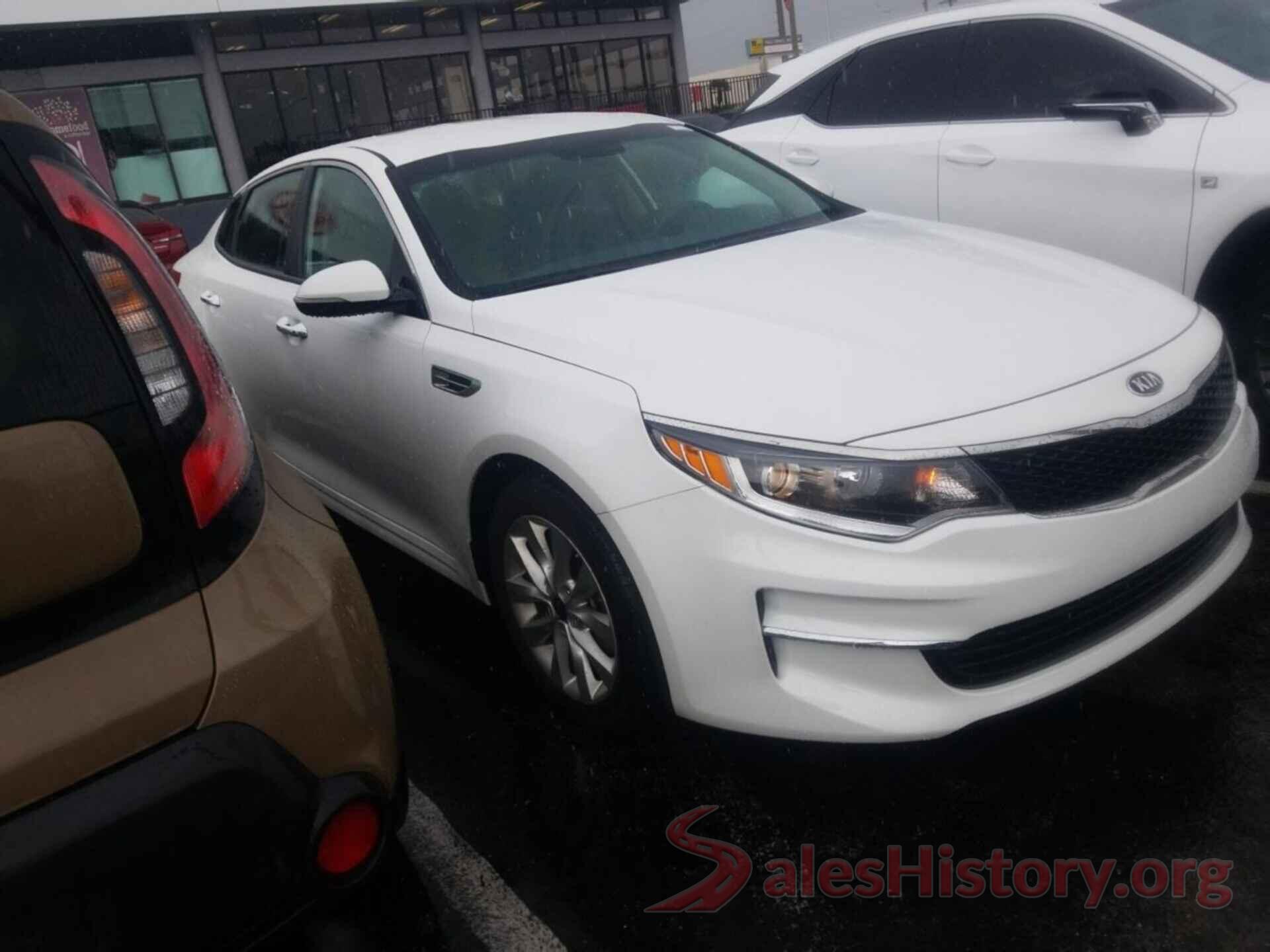 5XXGT4L3XJG259632 2018 KIA OPTIMA