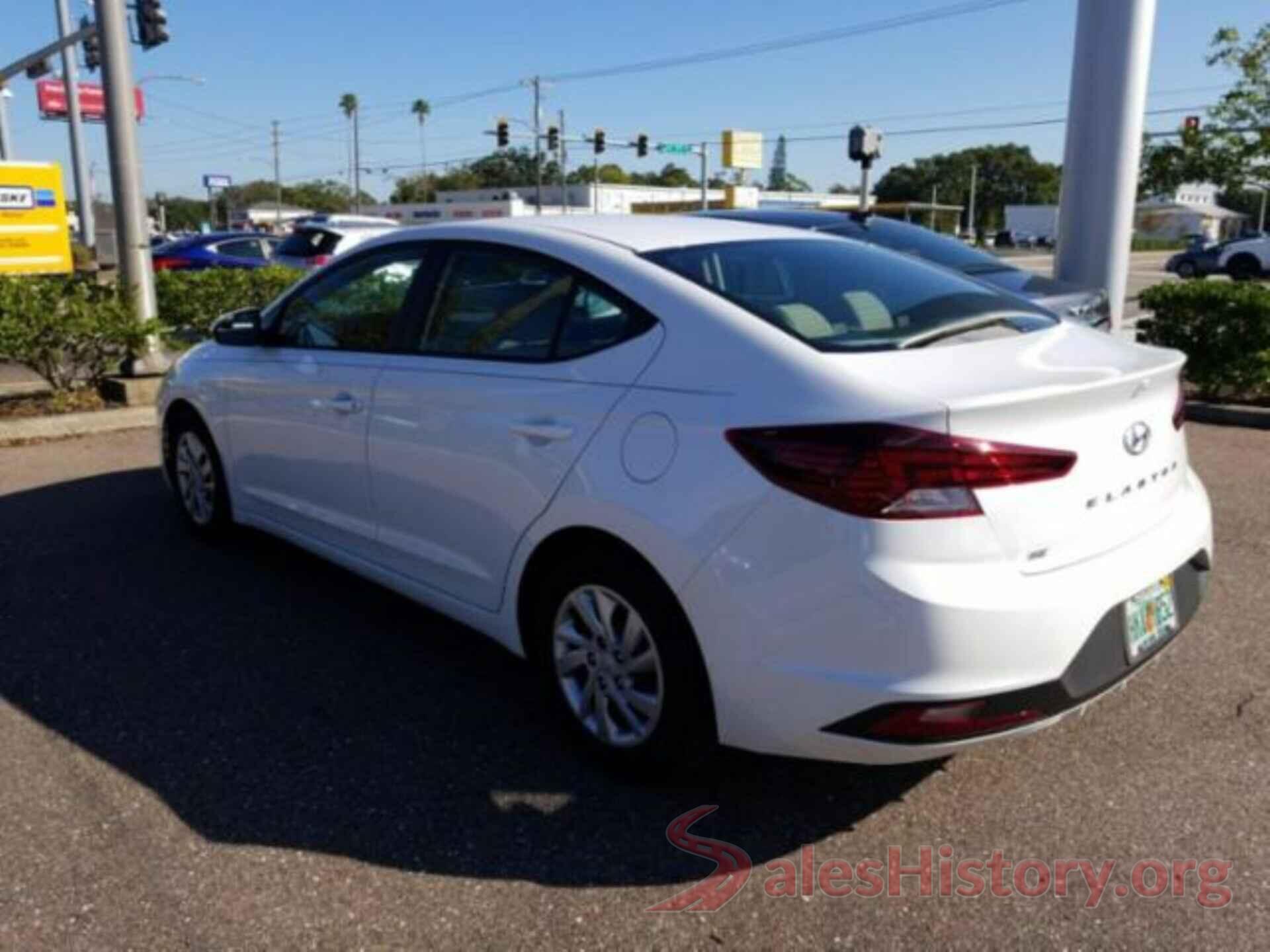 5NPD74LF7LH585395 2020 HYUNDAI ELANTRA