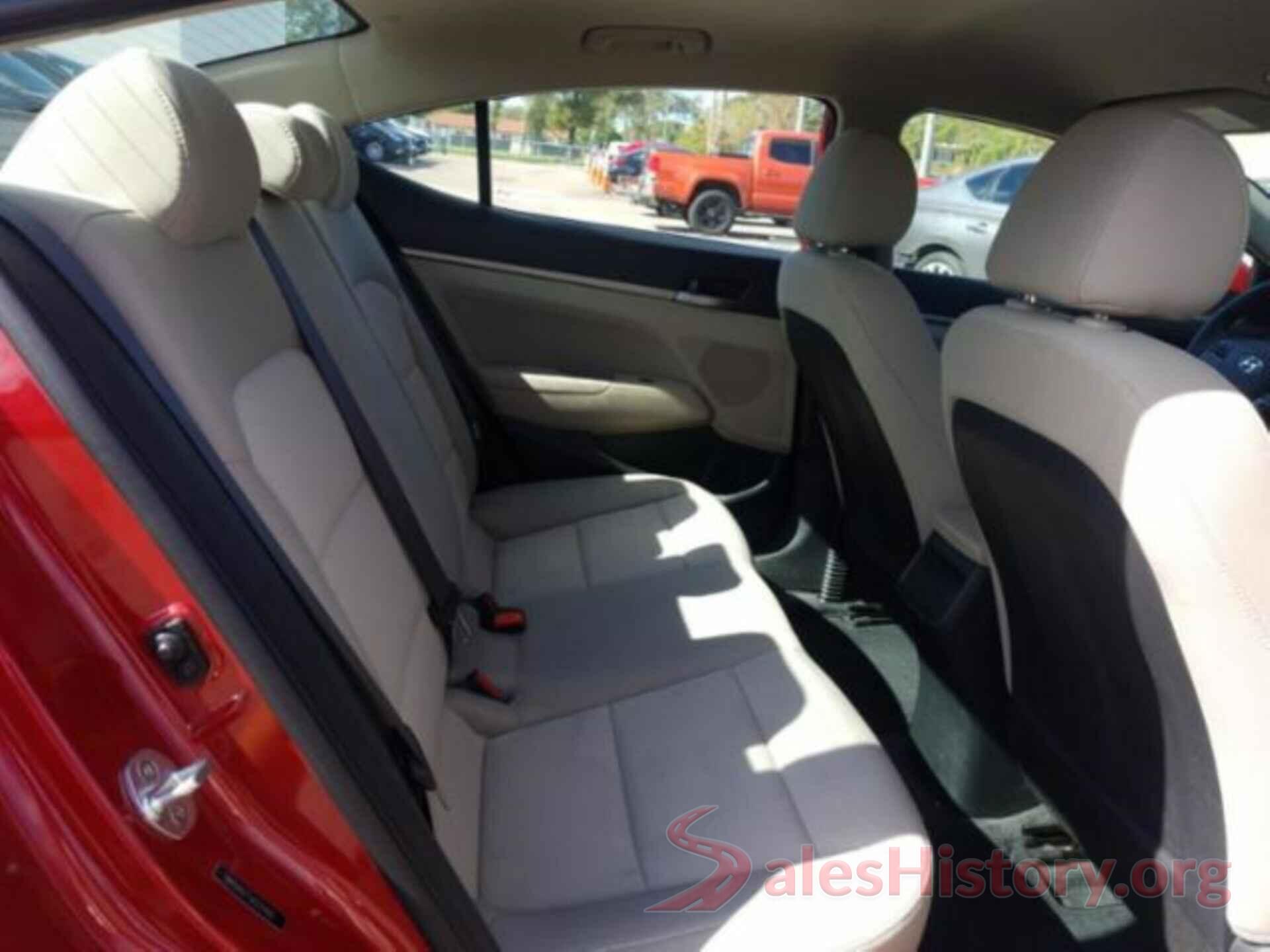 5NPD84LF1JH231429 2018 HYUNDAI ELANTRA