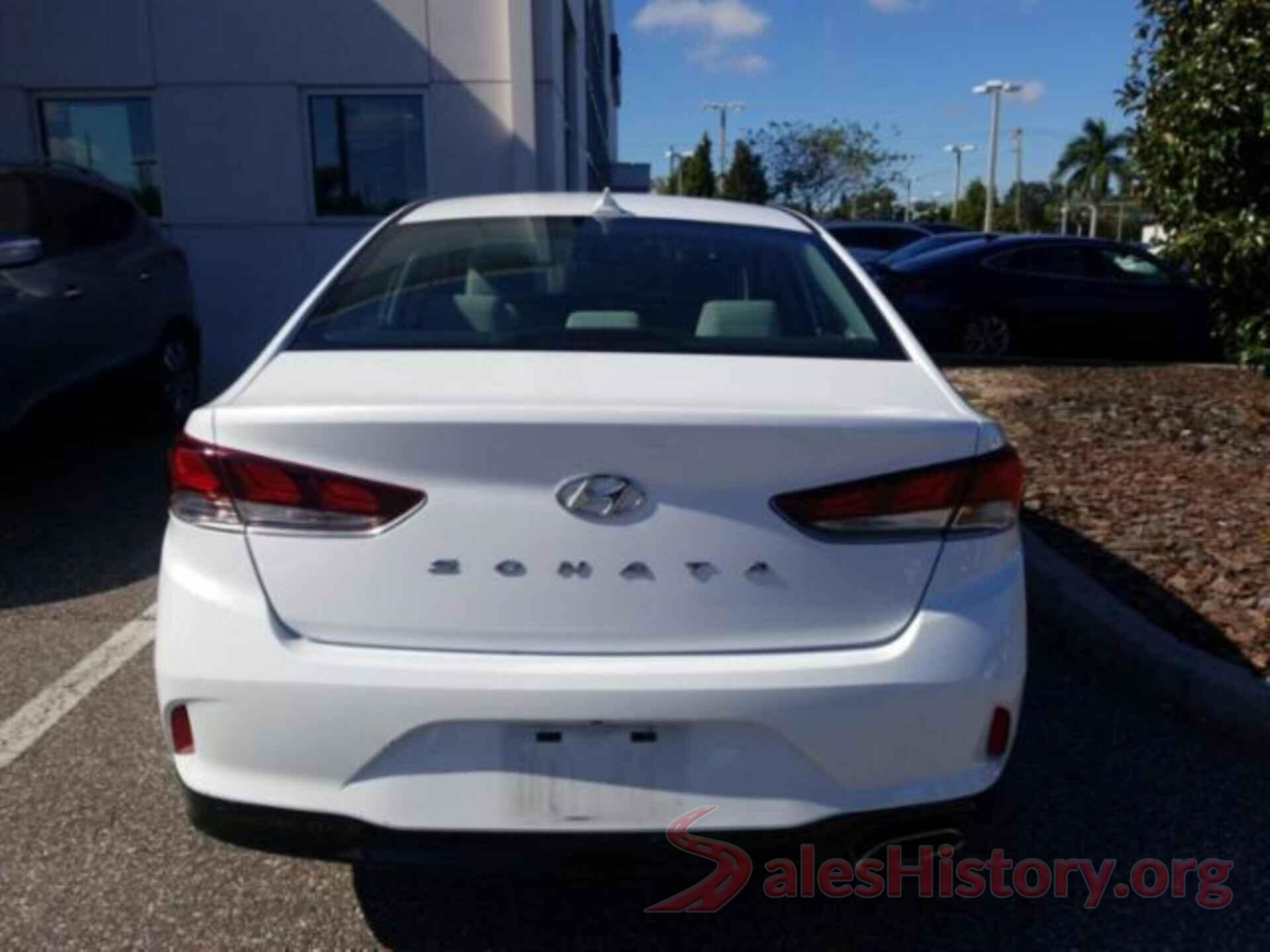 5NPE34AF4JH613945 2018 HYUNDAI SONATA