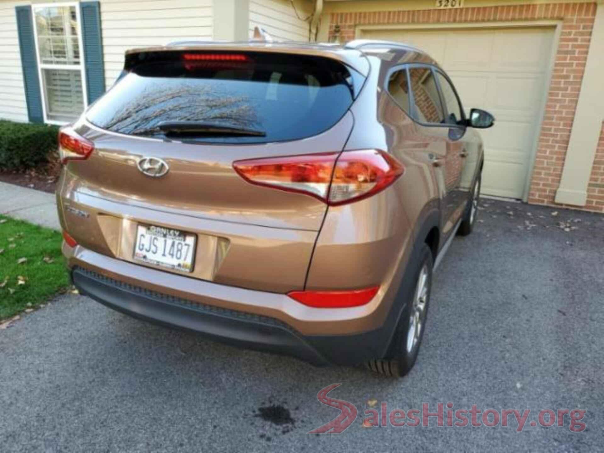 KM8J33A46HU532299 2017 HYUNDAI TUCSON