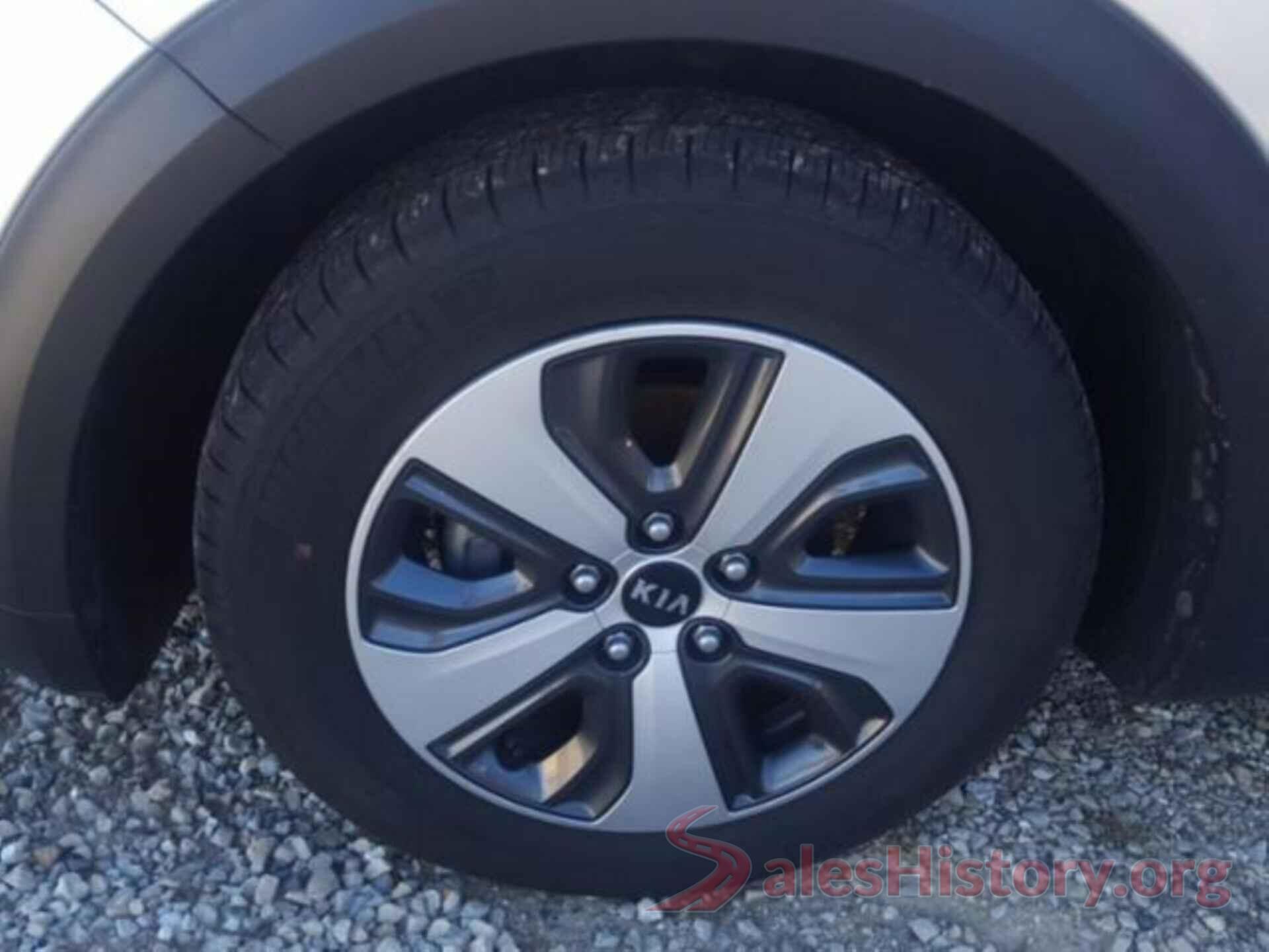 KNDCB3LCXH5087175 2017 KIA NIRO