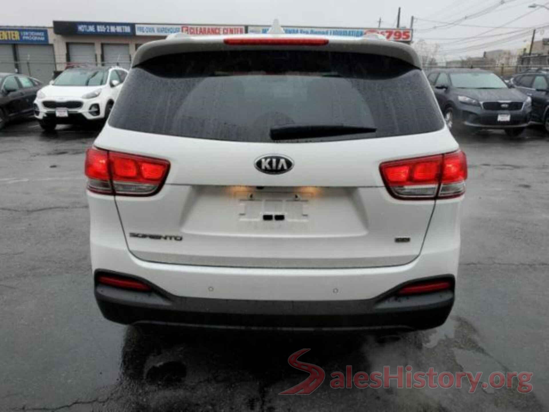 5XYPGDA36HG332119 2017 KIA SORENTO