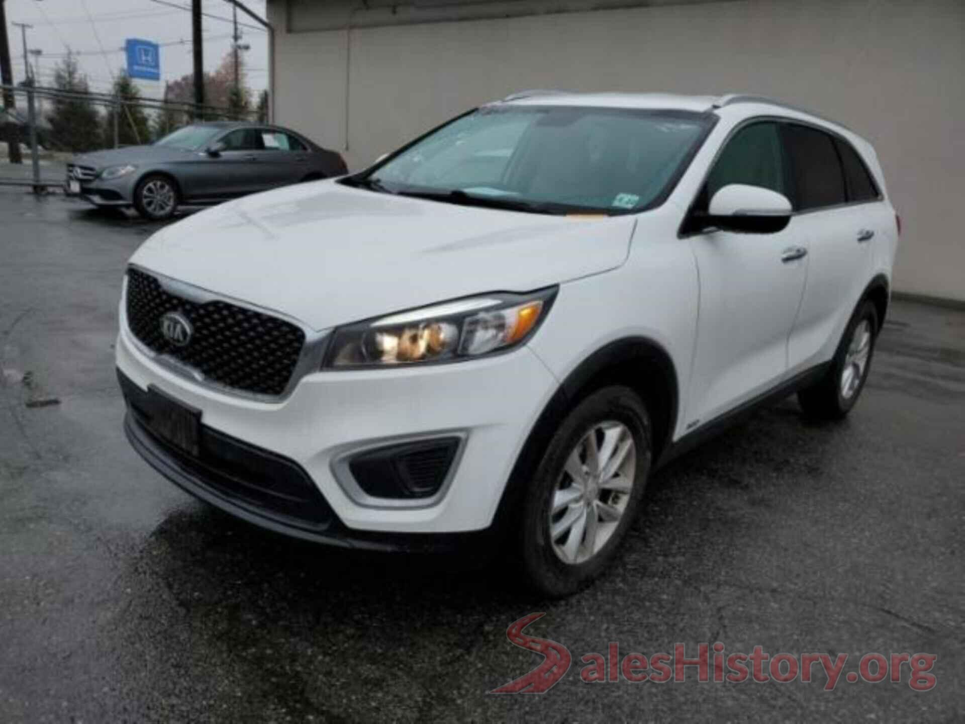 5XYPGDA36HG332119 2017 KIA SORENTO