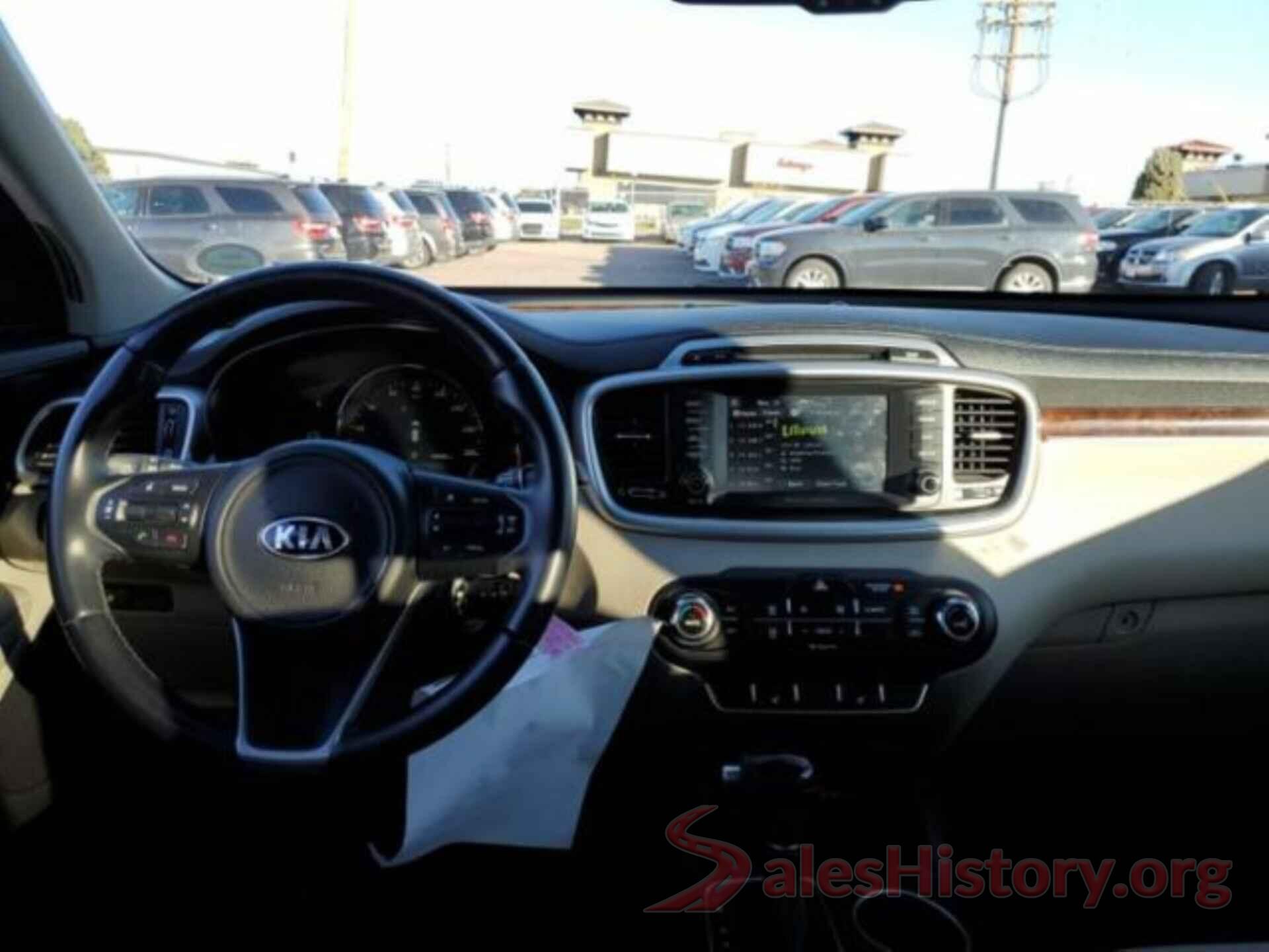 5XYPGDA56JG366245 2018 KIA SORENTO