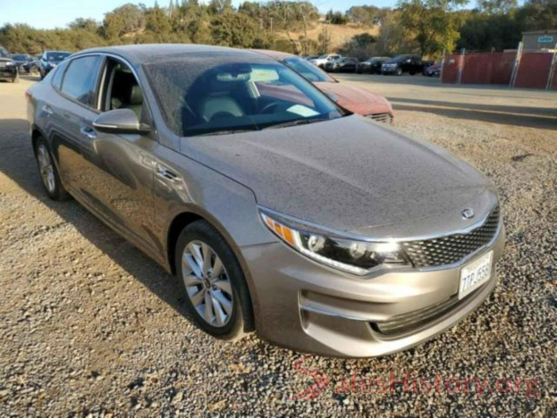 5XXGU4L36HG137986 2017 KIA OPTIMA