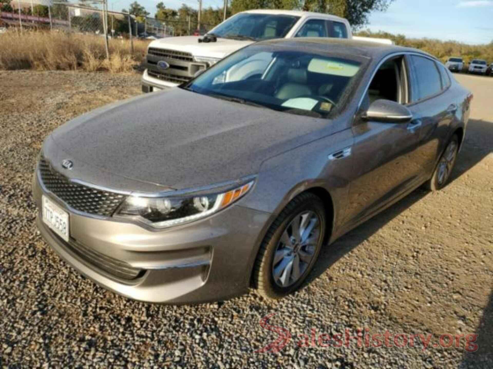 5XXGU4L36HG137986 2017 KIA OPTIMA