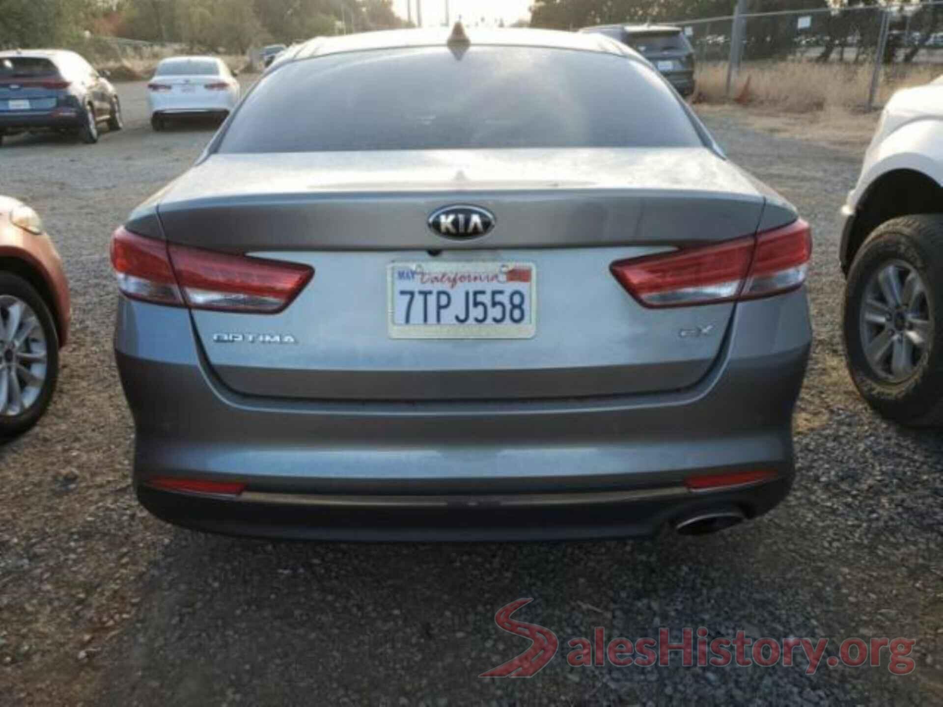 5XXGU4L36HG137986 2017 KIA OPTIMA