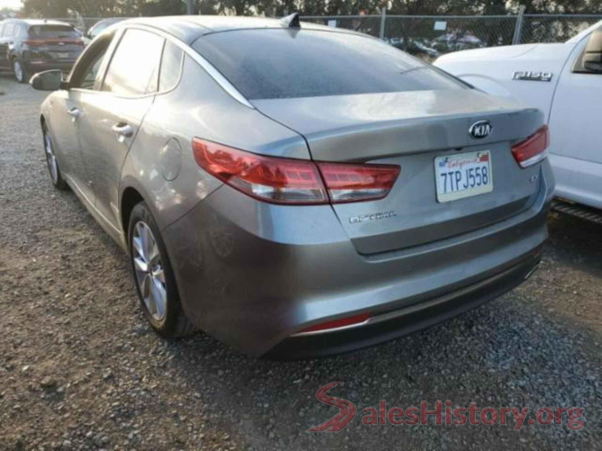 5XXGU4L36HG137986 2017 KIA OPTIMA