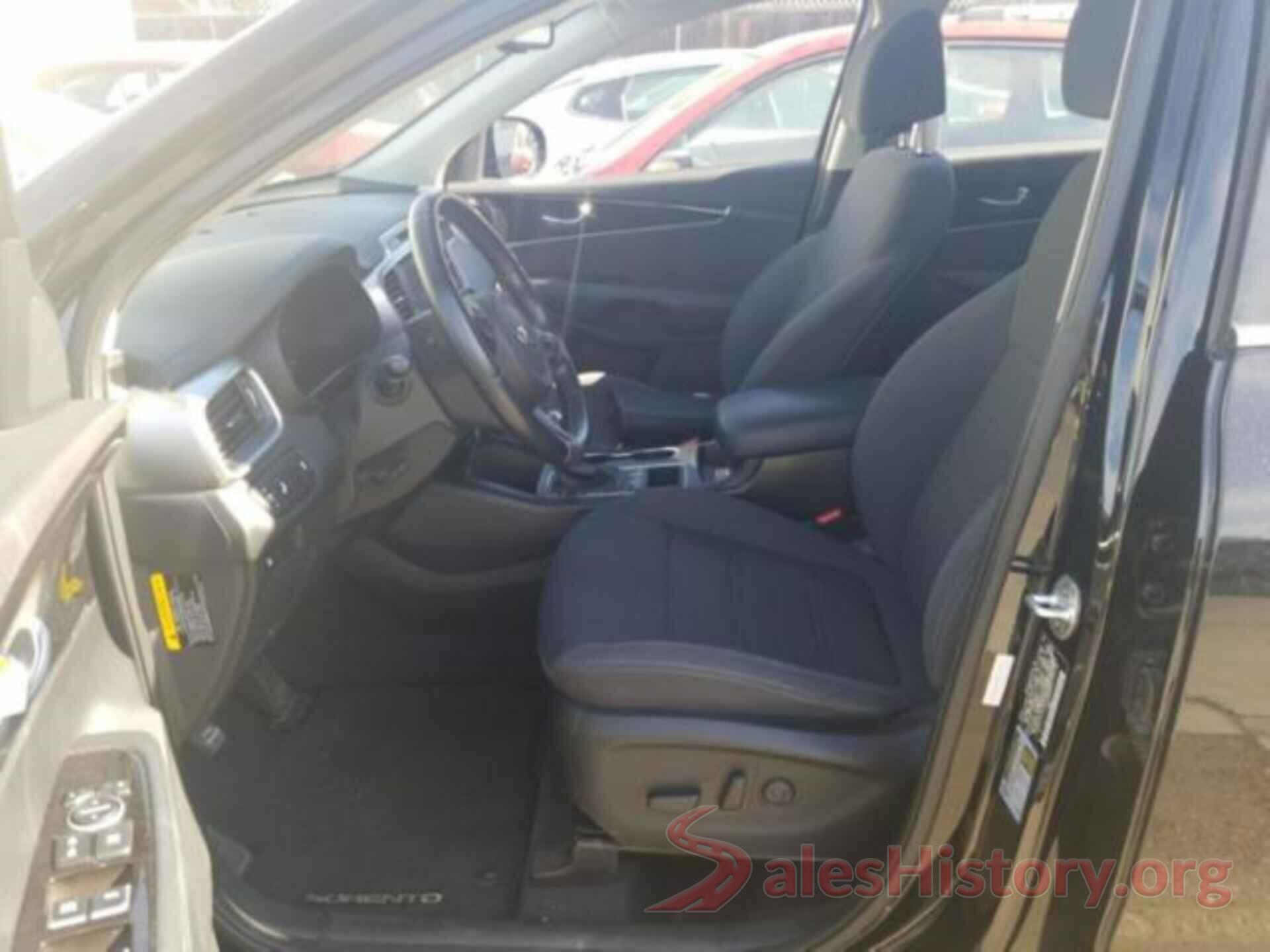 5XYPGDA55HG220560 2017 KIA SORENTO